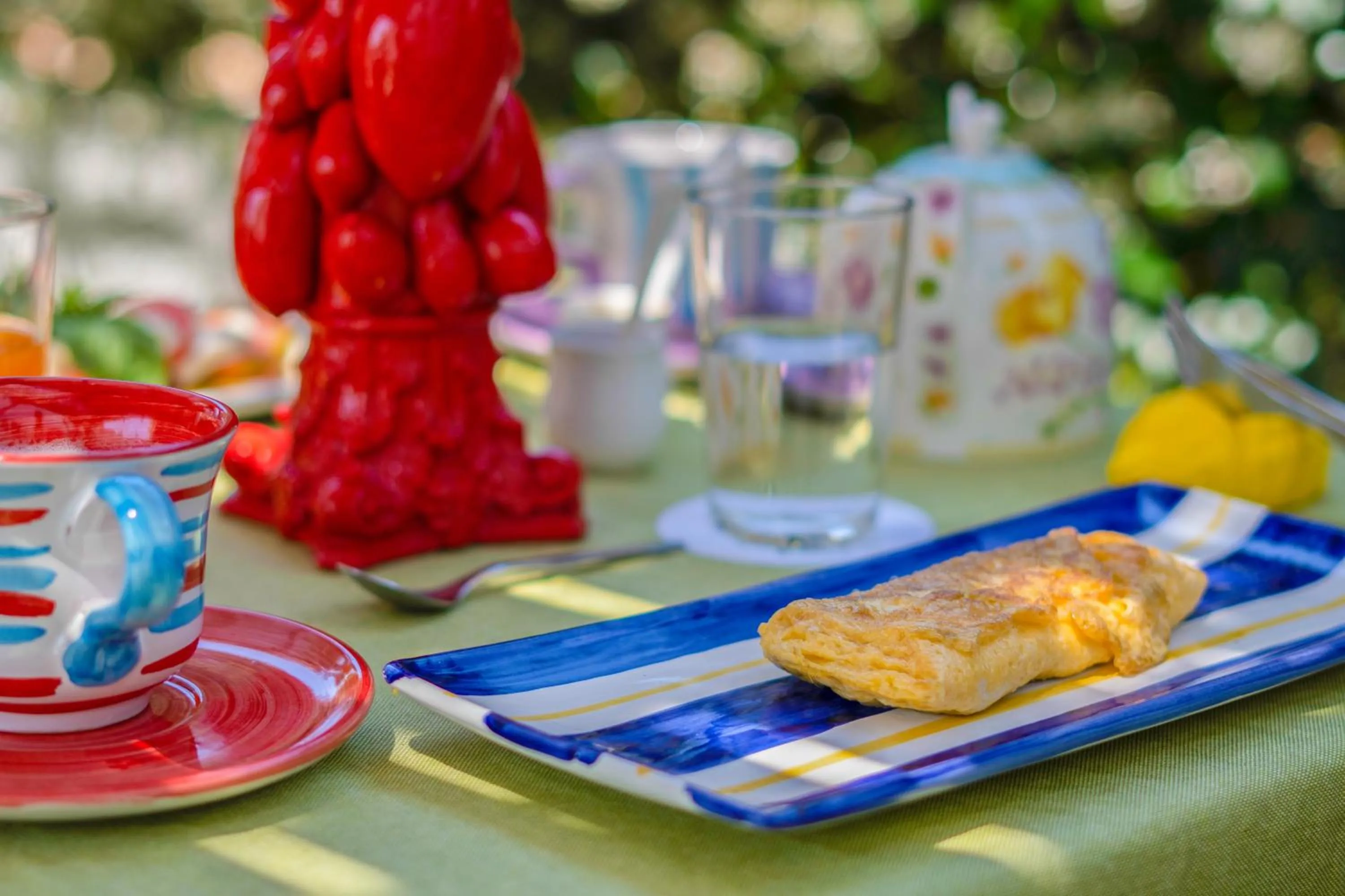 Breakfast in Villa Iolanda