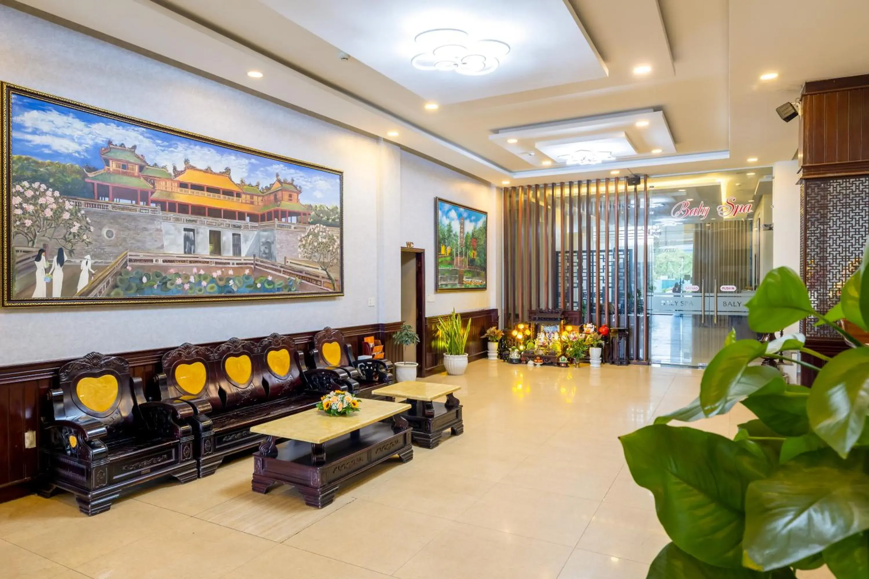 Lobby or reception in Baly Hotel Hue Lobby or reception in Baly Hotel Hue