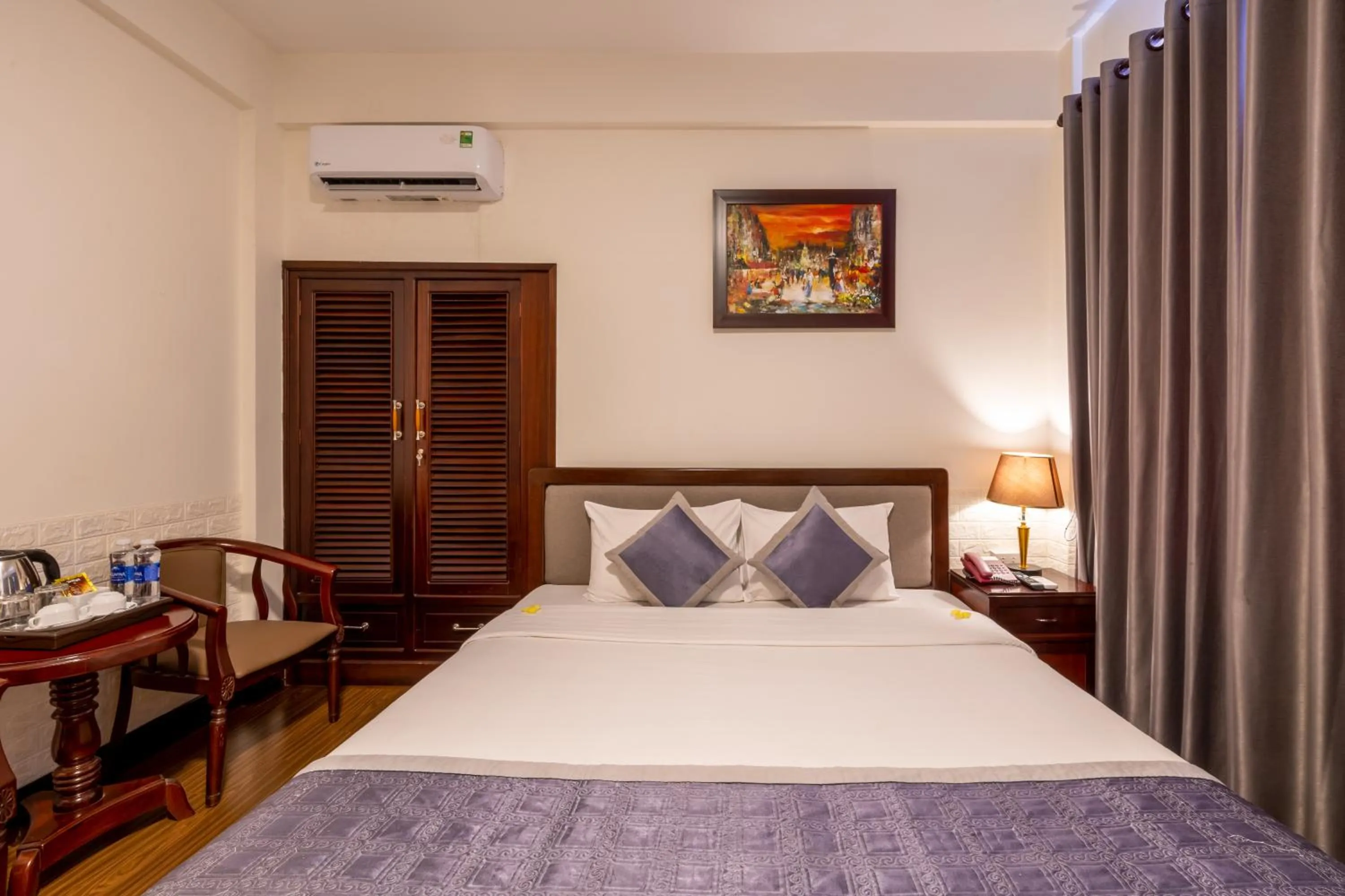 Deluxe Double Room in Baly Hotel Hue
