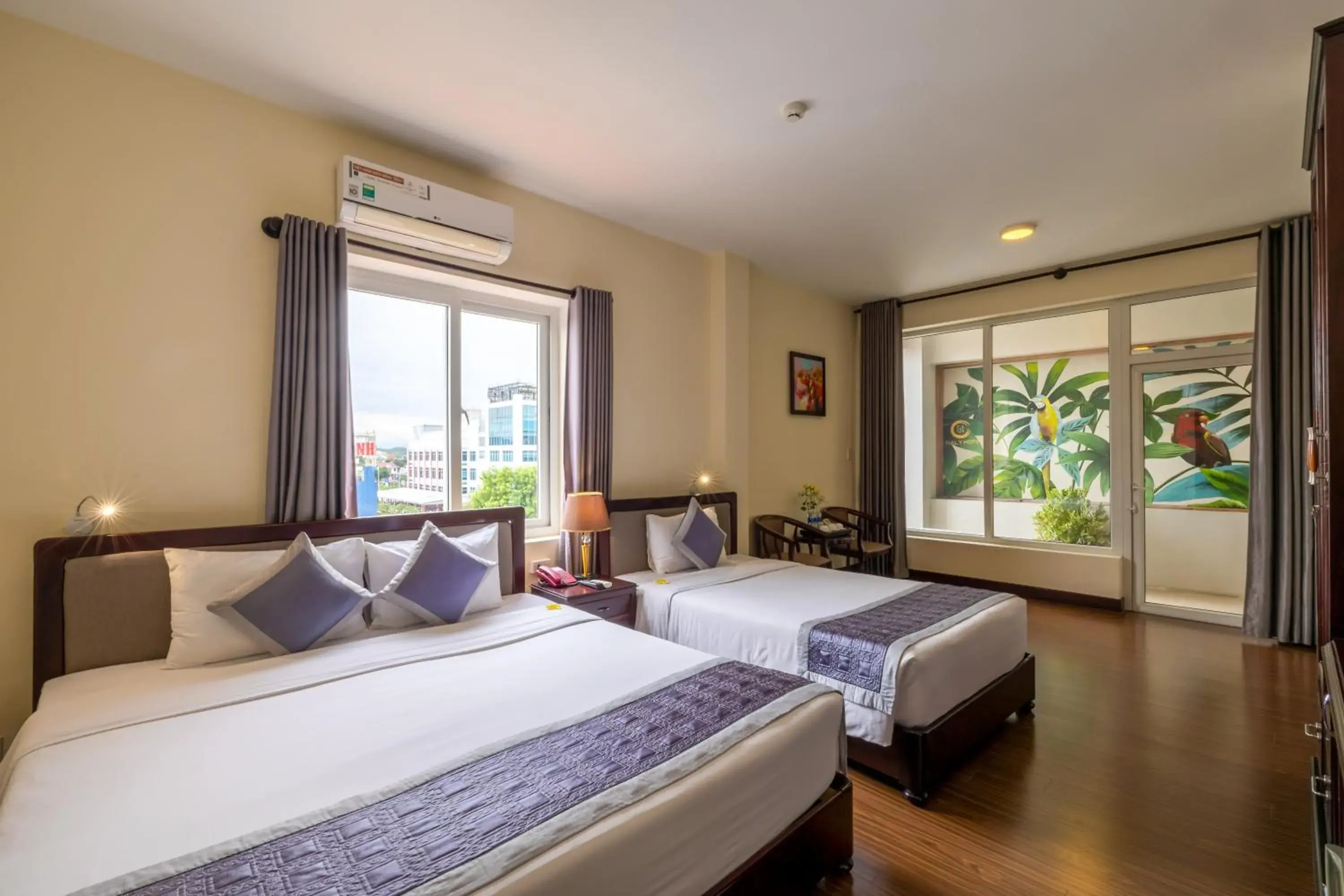 Bed in Baly Hotel Hue Bed in Baly Hotel Hue