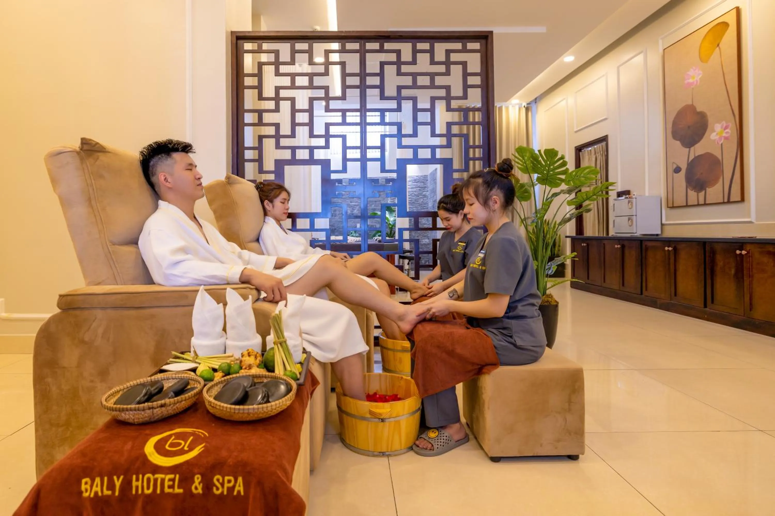 Massage in Baly Hotel Hue