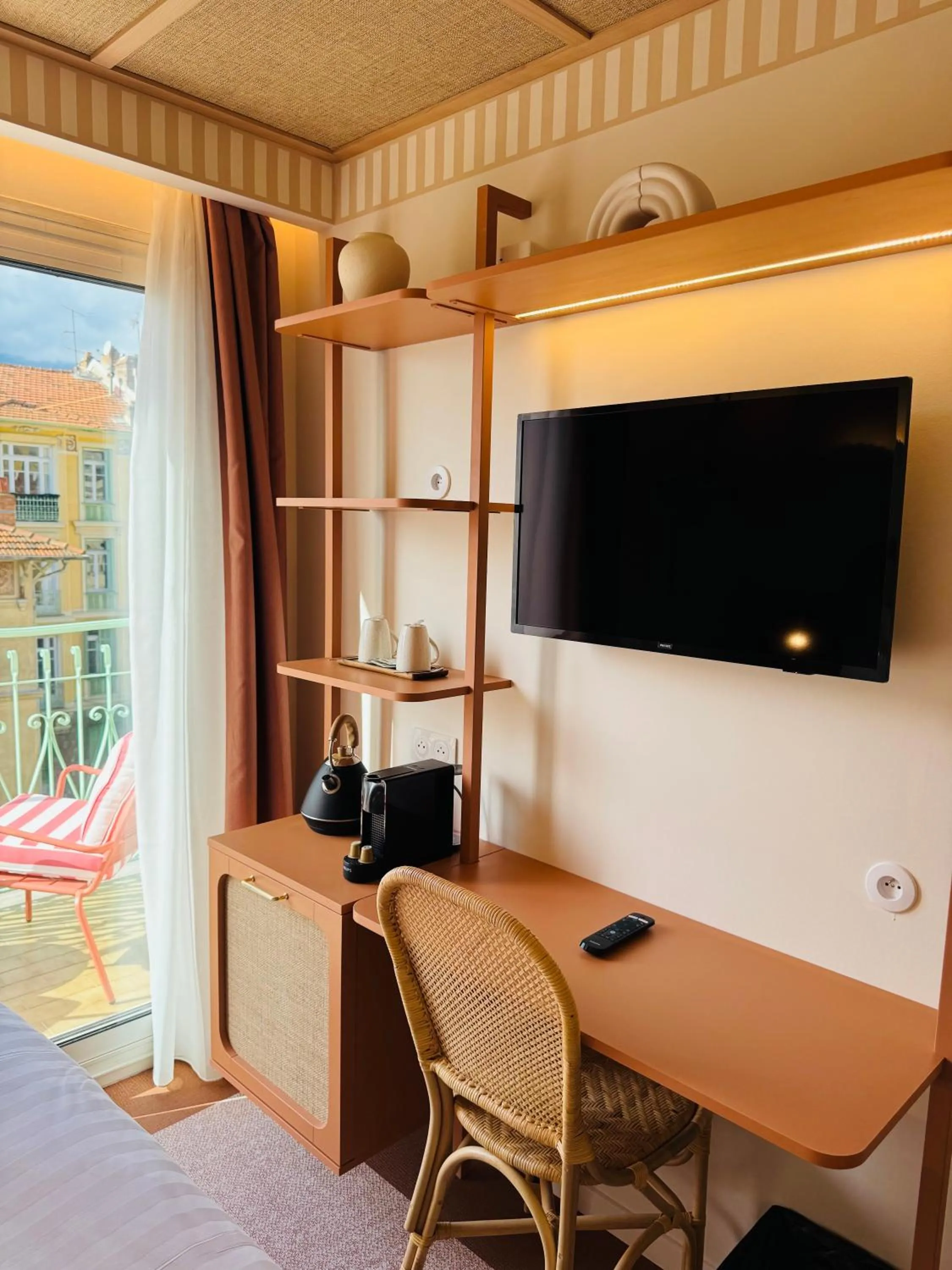 Seating area in Hôtel Gabriel