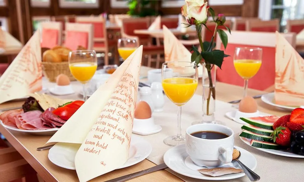 Buffet breakfast in Strandhotel Buckow Resort & SPA gut-Hotels SEE