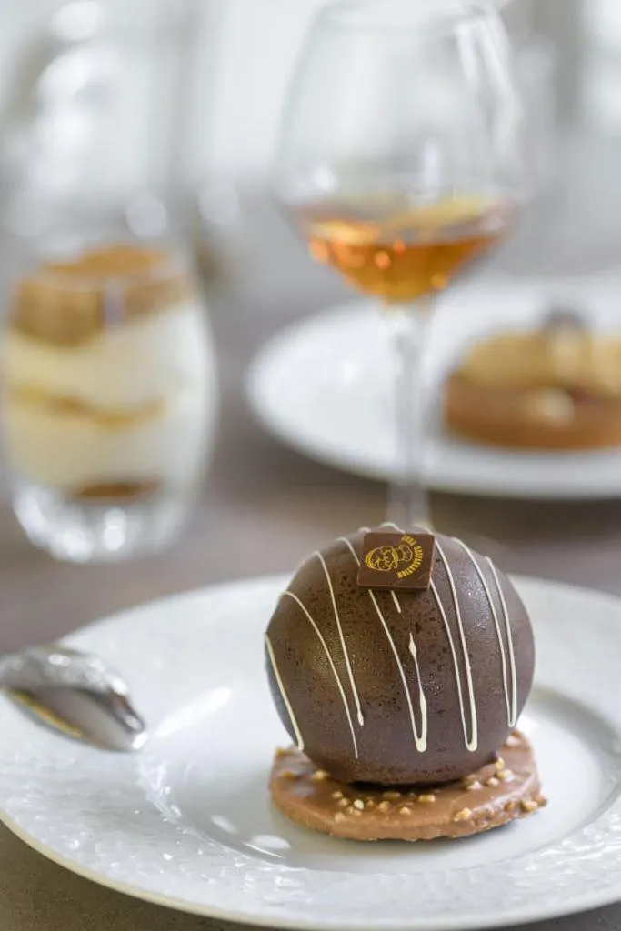 Hôtel Le Vouglans - Restaurant La Valouse