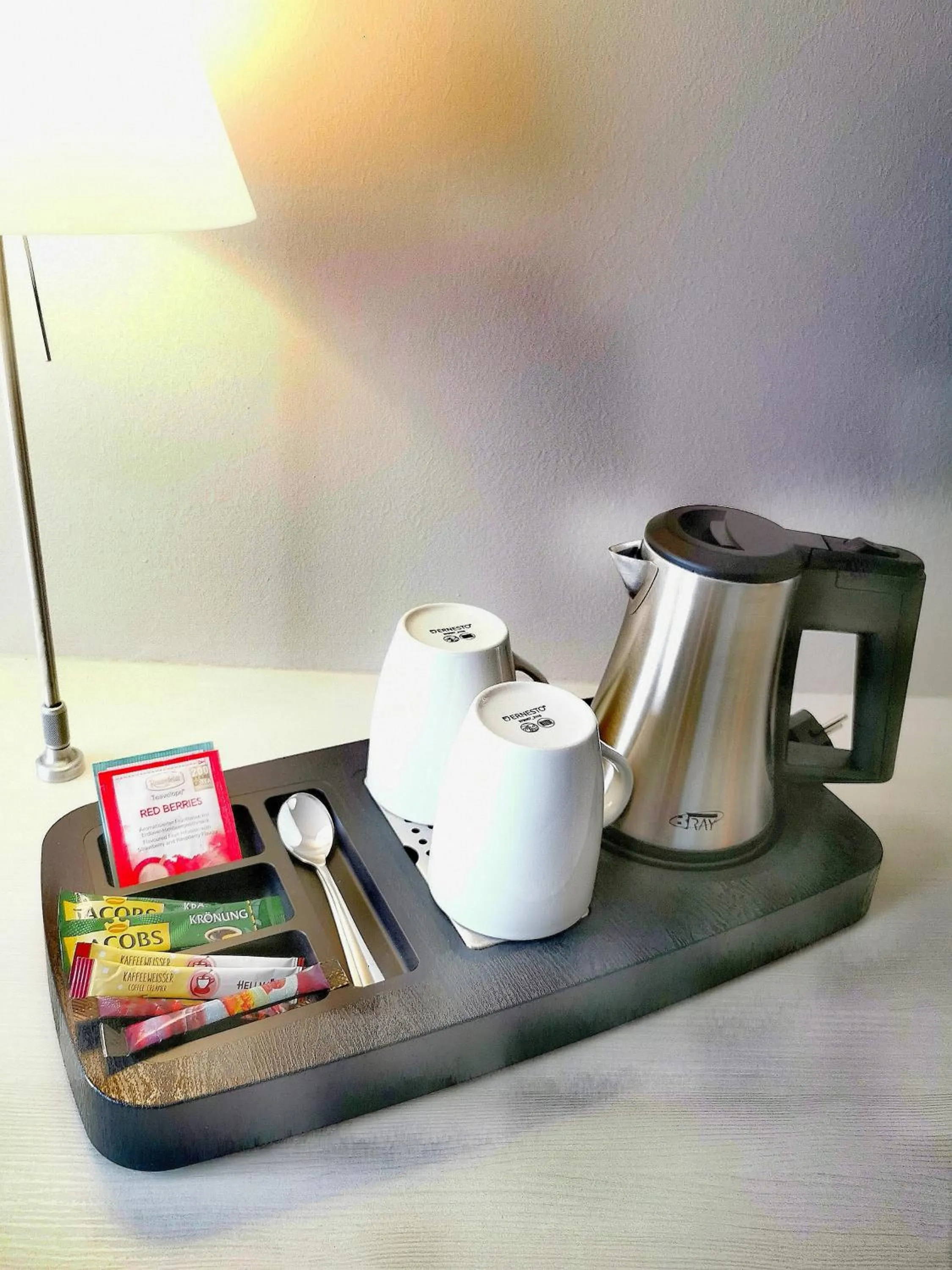 Coffee/tea facilities in Nymphe Strandhotel & Apartments