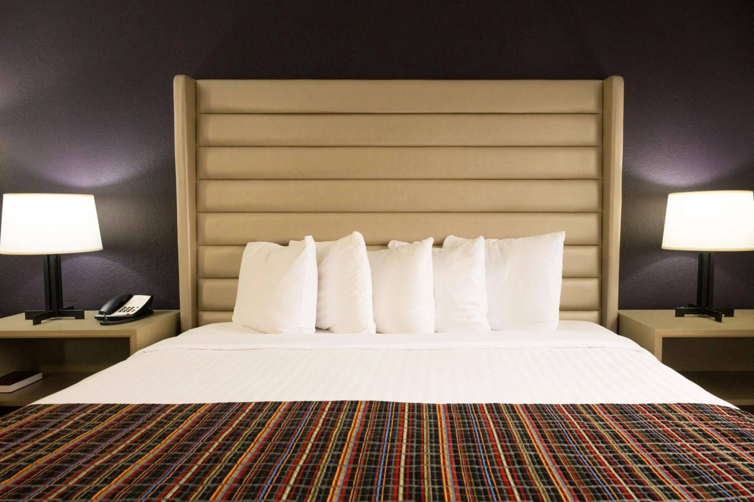 Bed in The Palms Inn & Suites Miami, Kendall, FL