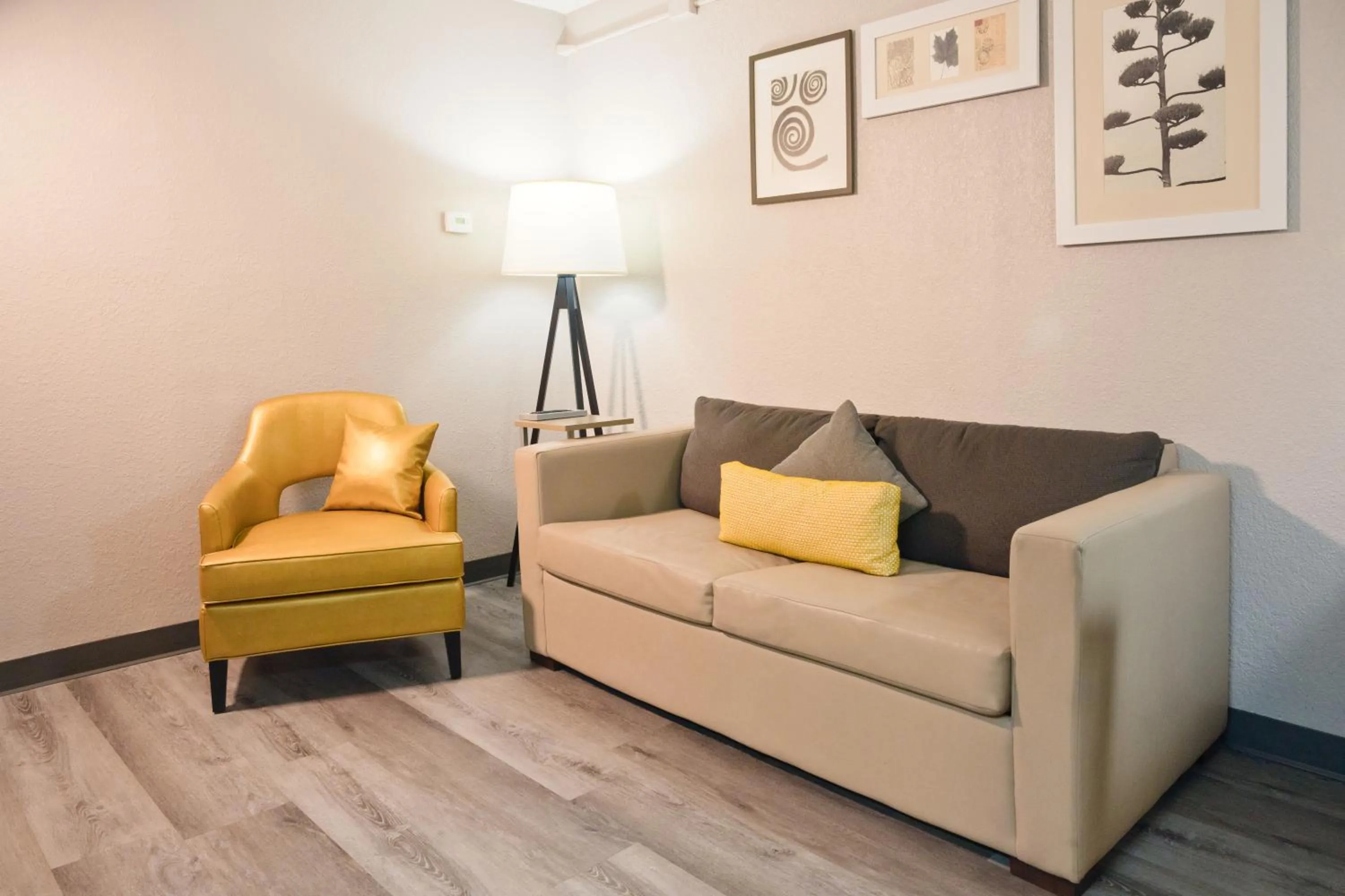 Bedroom in The Palms Inn & Suites Miami, Kendall, FL