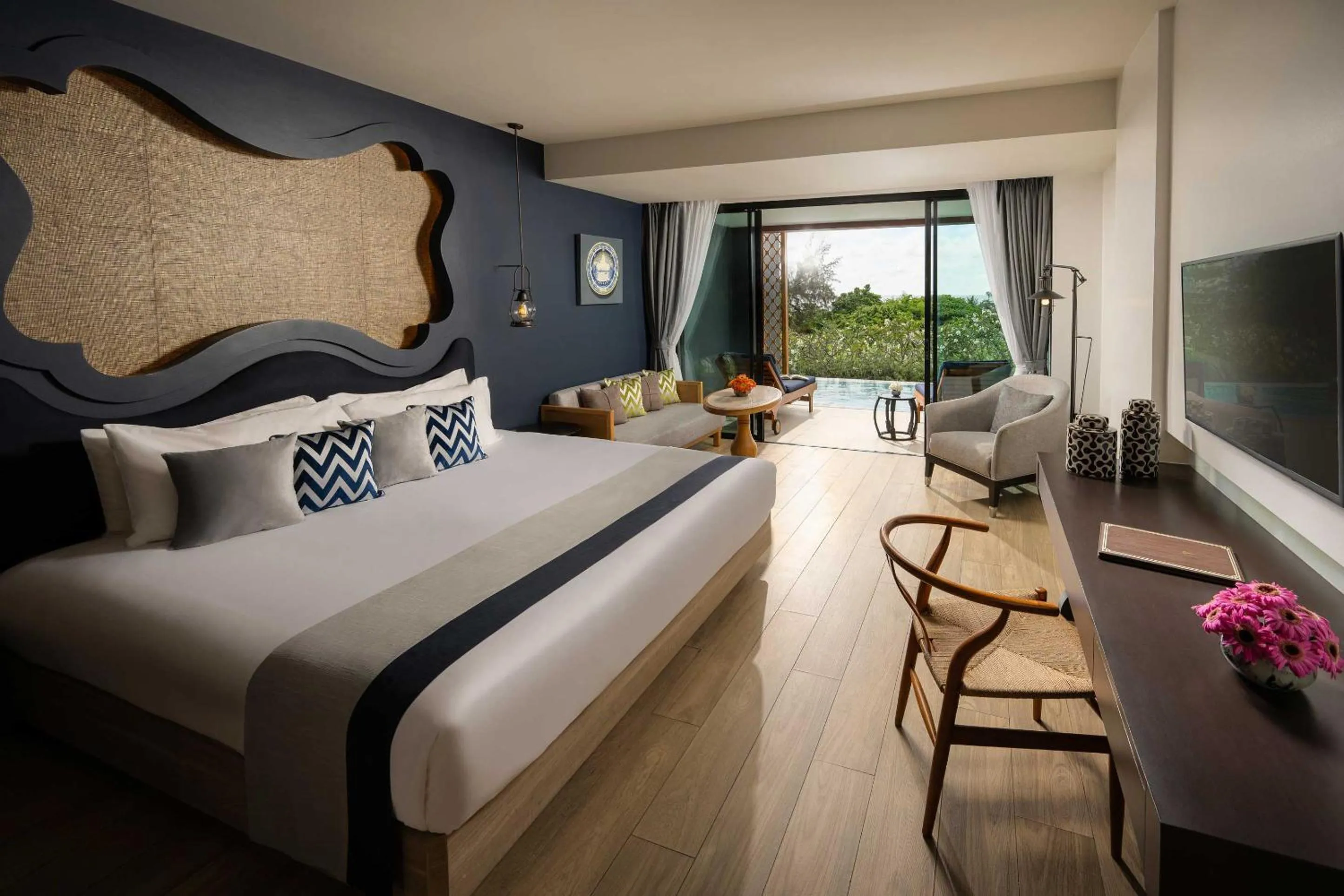 Bed in Avista Grande Phuket Karon - MGallery