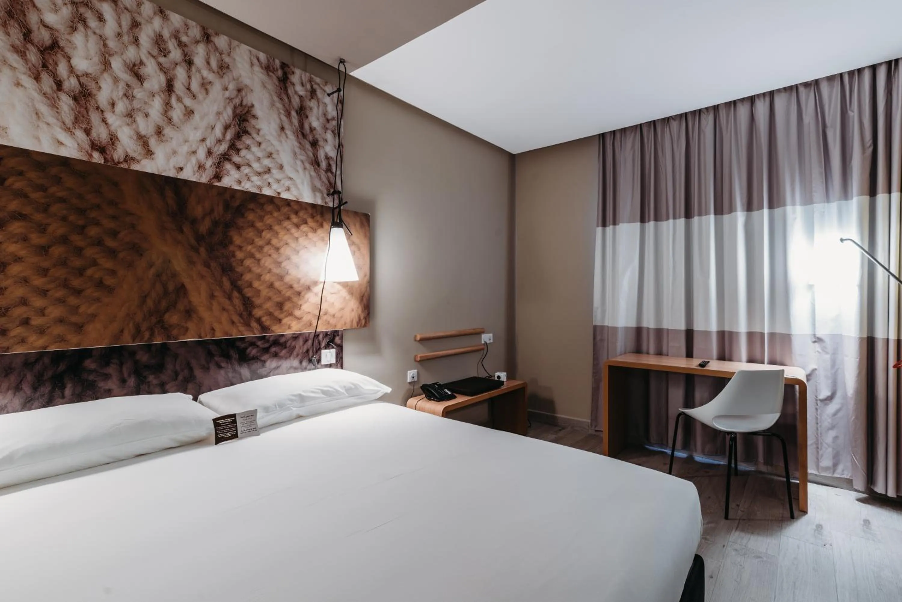 Bed in Ibis Mohammedia