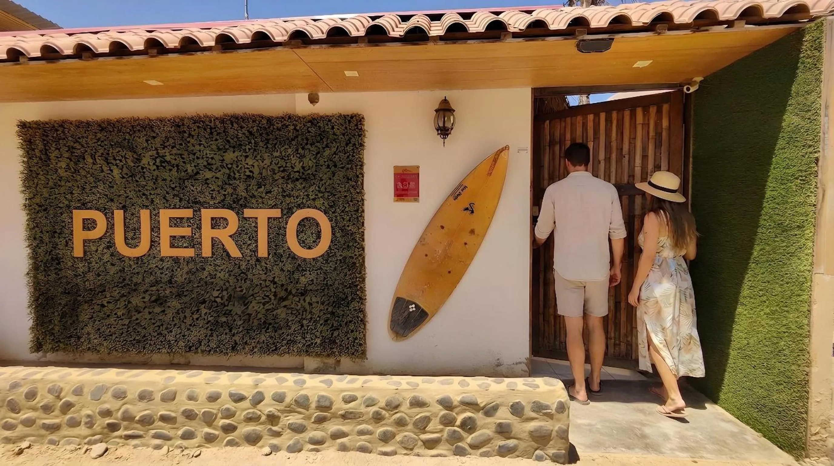 Facade/entrance in Puerto Mankora Hotel Boutique