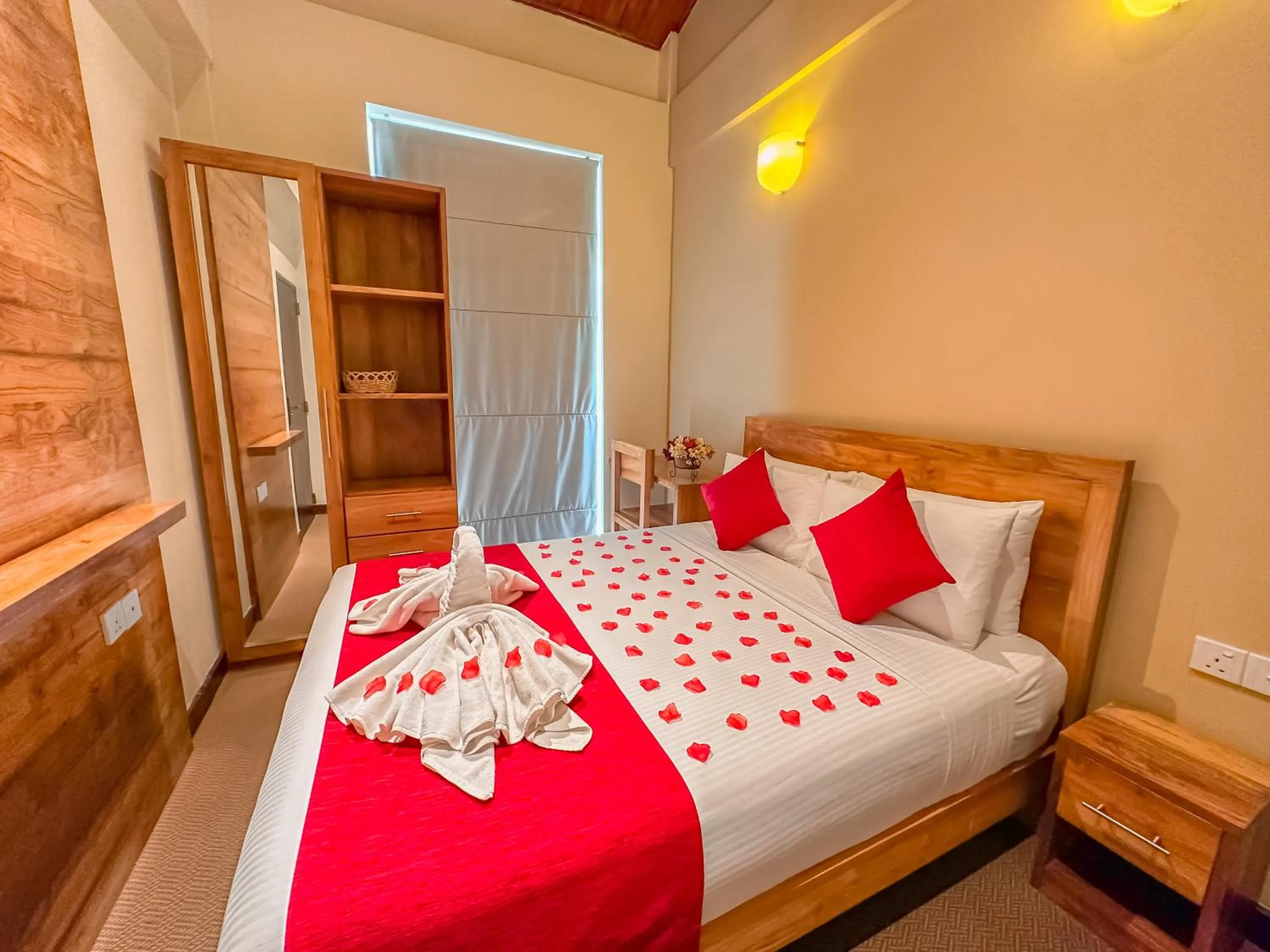 Bed in Emirates Luxury Apartments (Glen Fall Residencies)