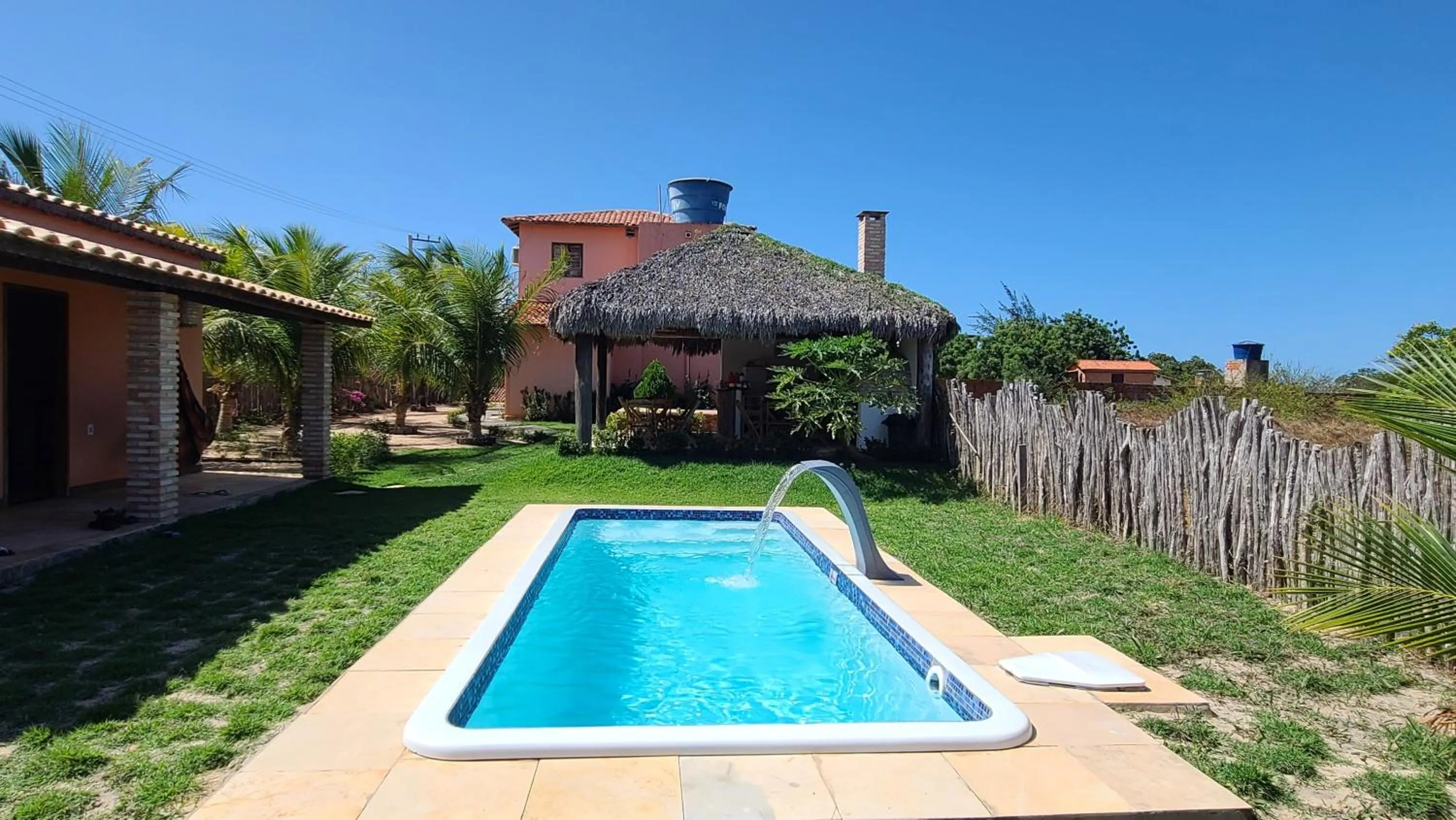 Pool view in PKL - Pousada Kite Life