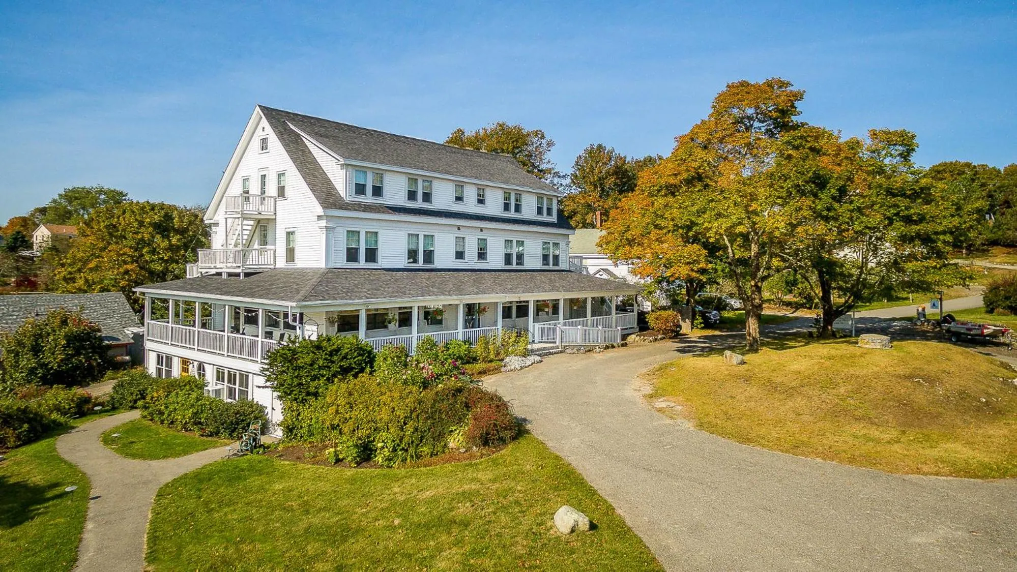 Property building in East Wind Inn & Suites