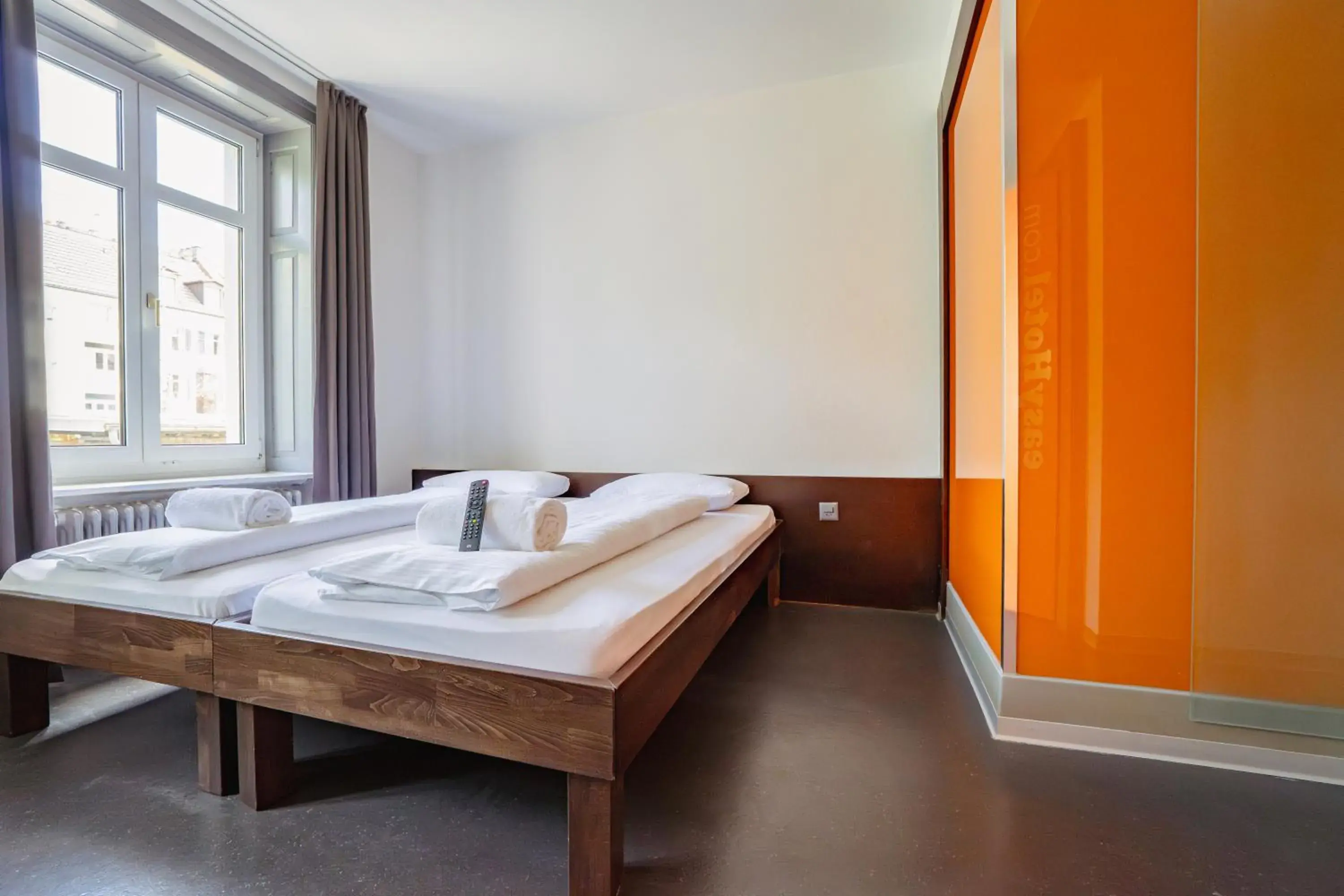 Twin Room in easyHotel Zürich City Centre Twin Room in easyHotel Zürich City Centre