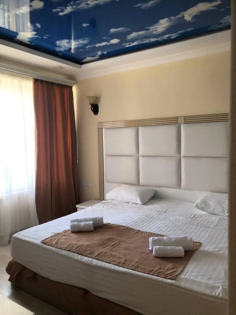 Bed in Goris Hotel