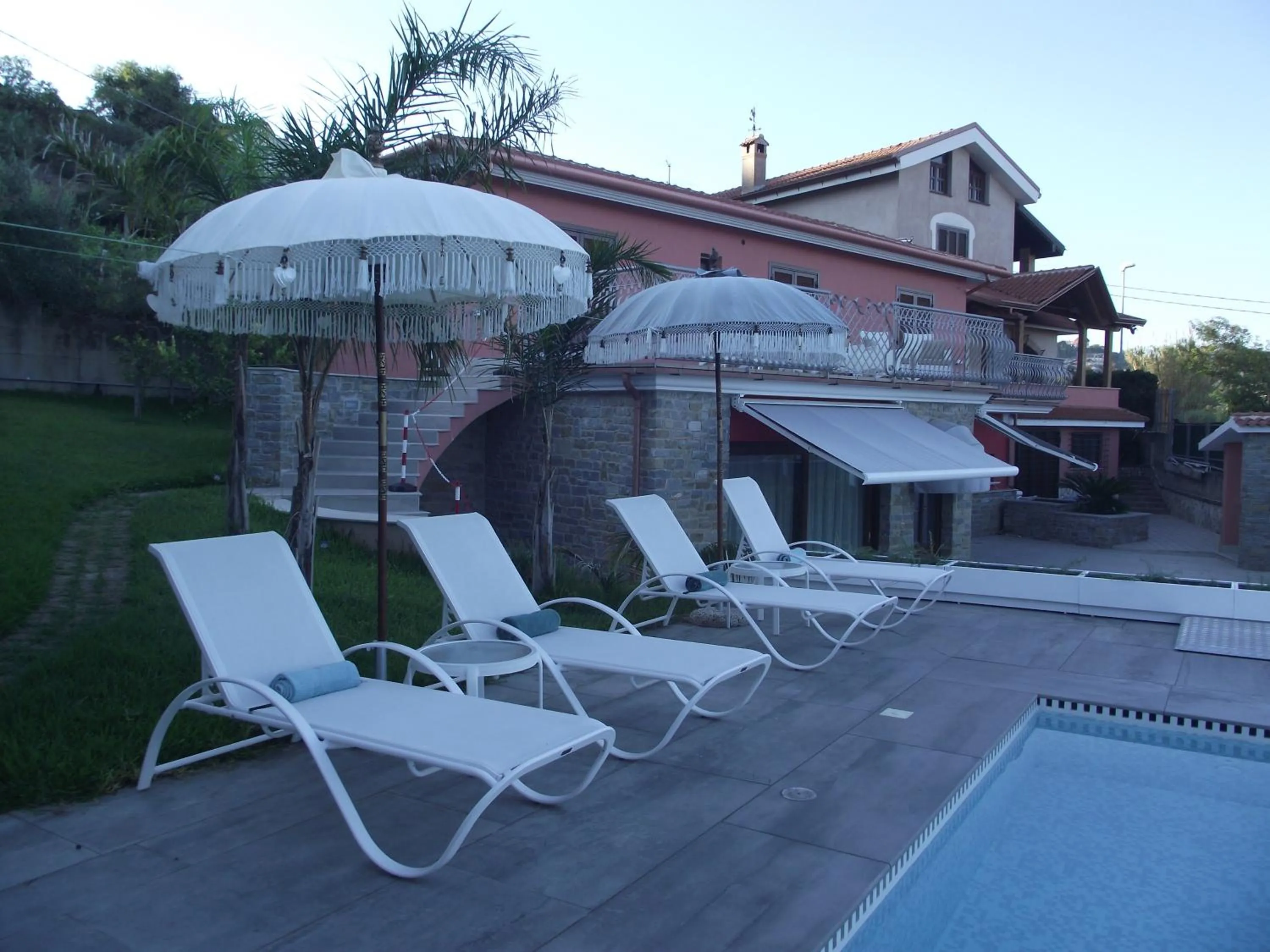 Facade/entrance in Le Vele