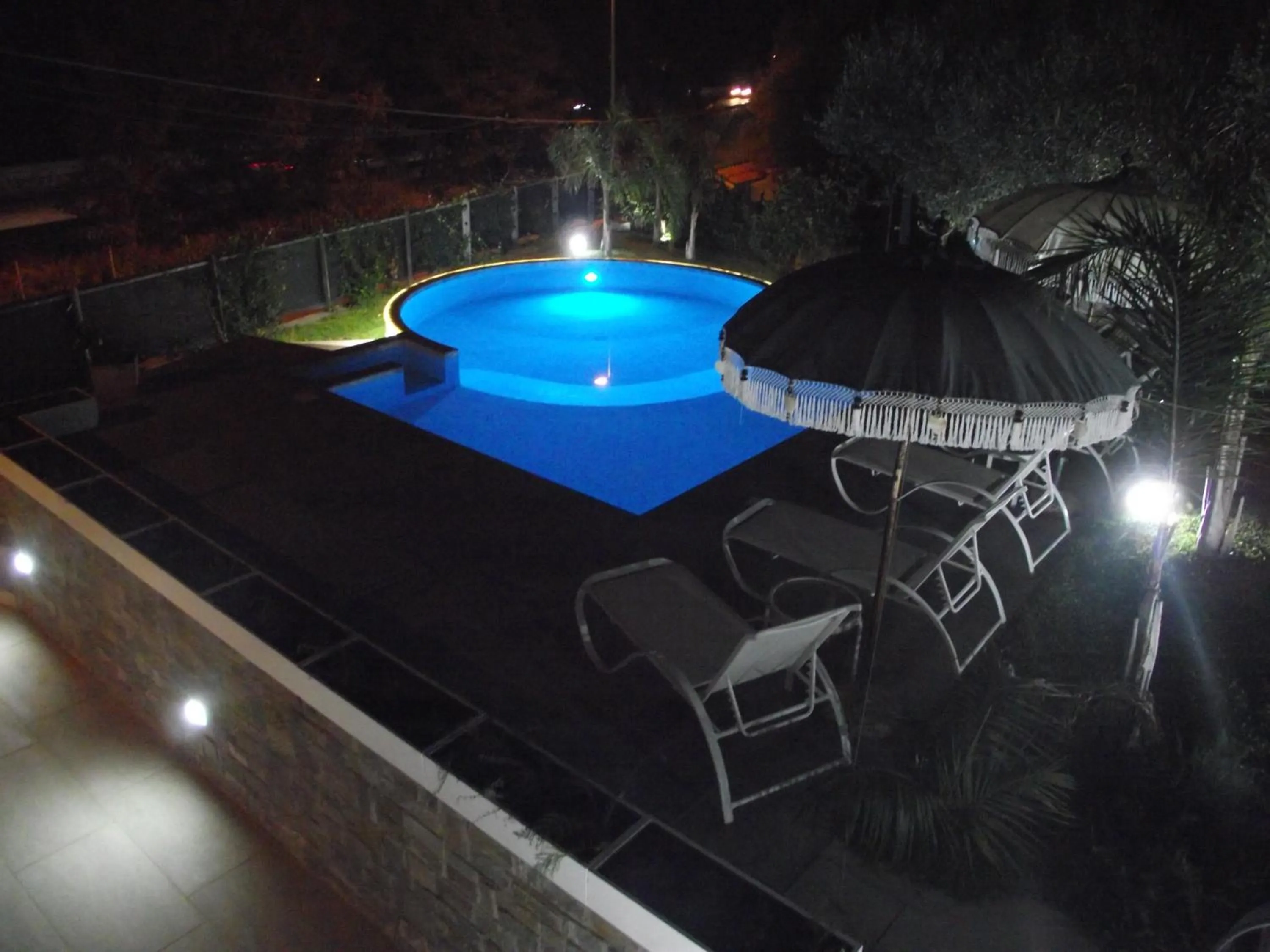 Pool view in Le Vele