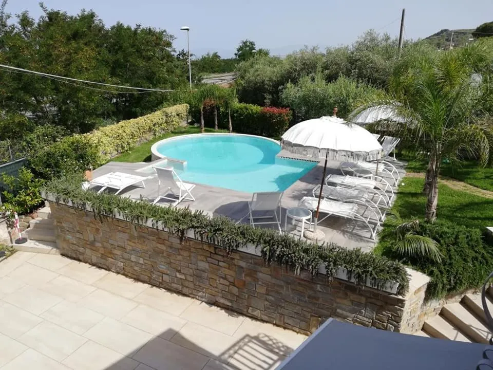 Swimming pool in Le Vele