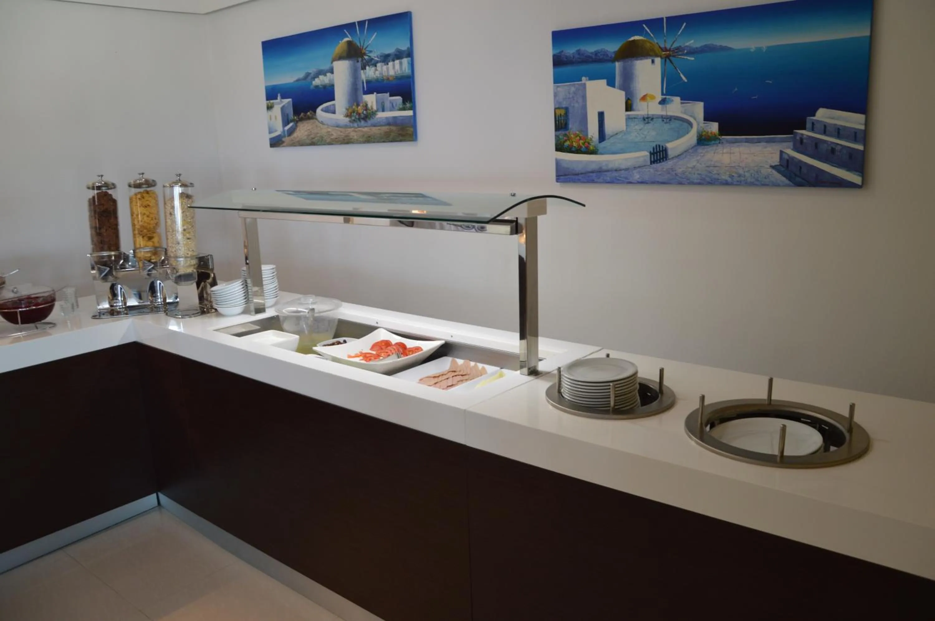 Buffet breakfast in Zante Palace