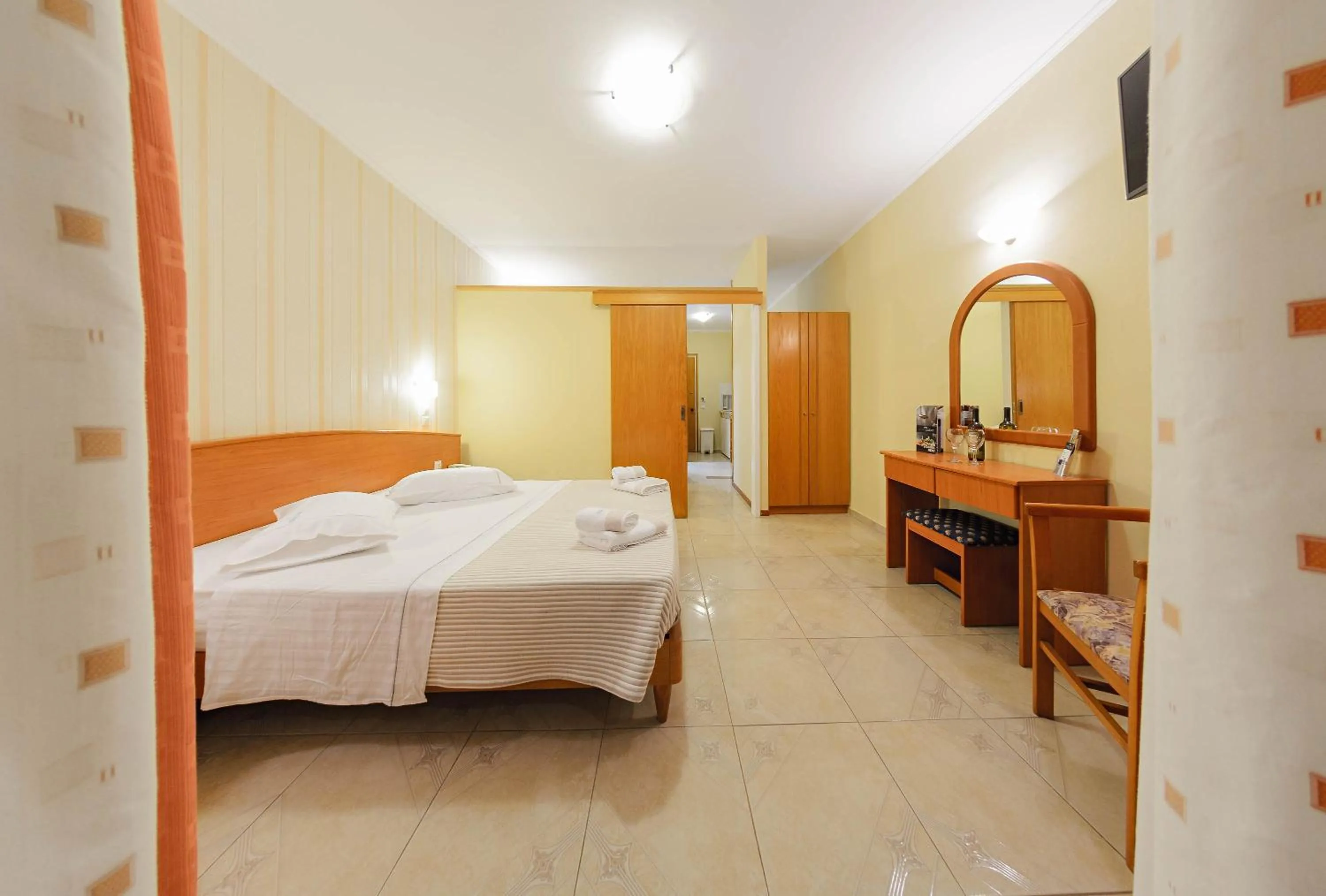 City view, Bed in Zante Palace