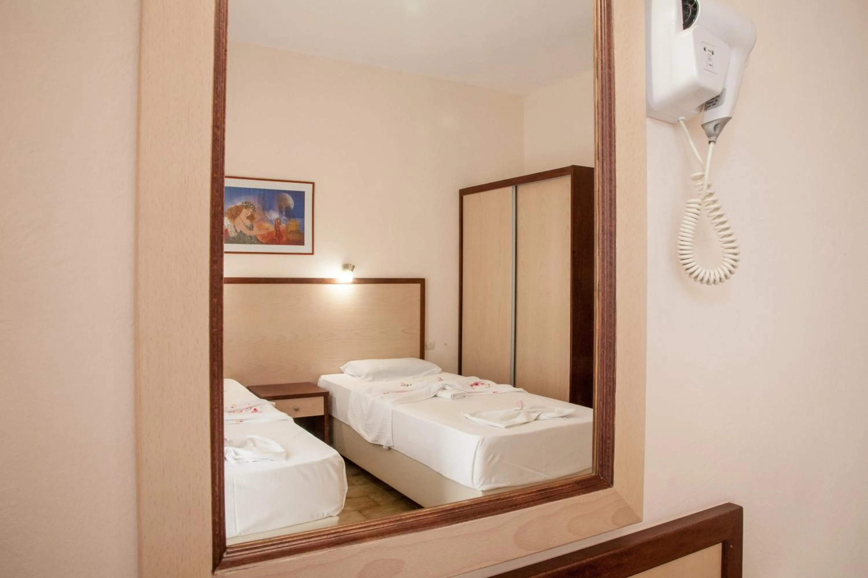 Bedroom, Bed in Ekavi Apartments