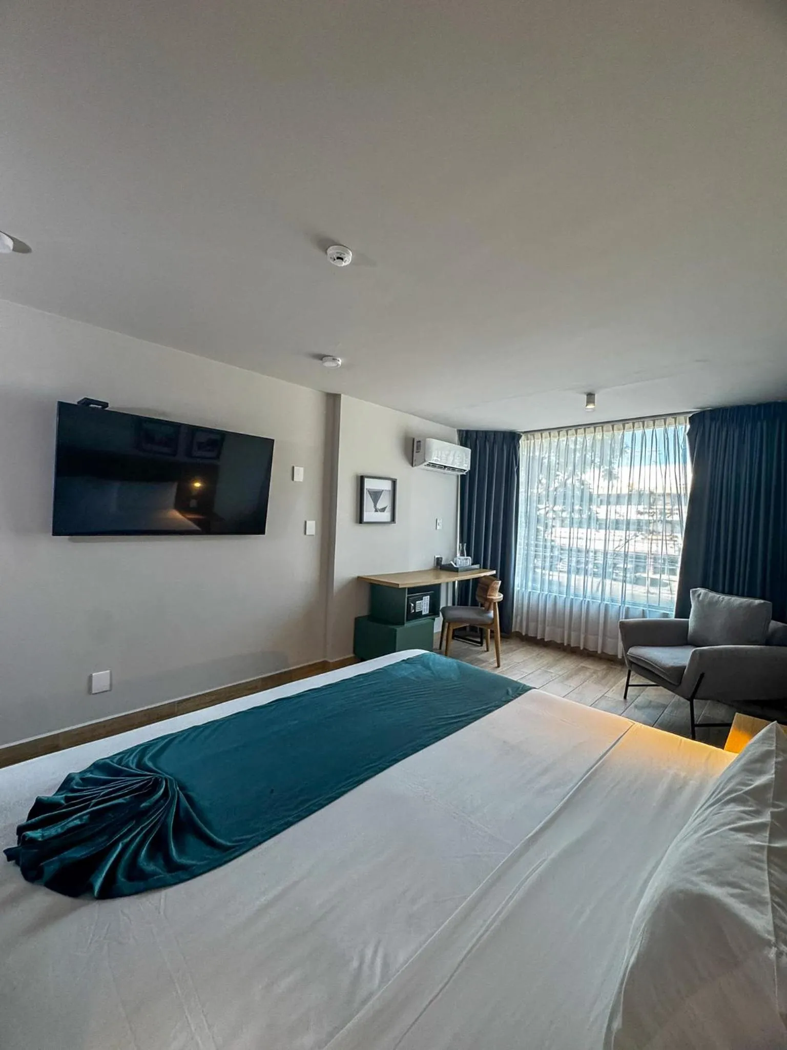 Bed in Oliva Plaza Hotel