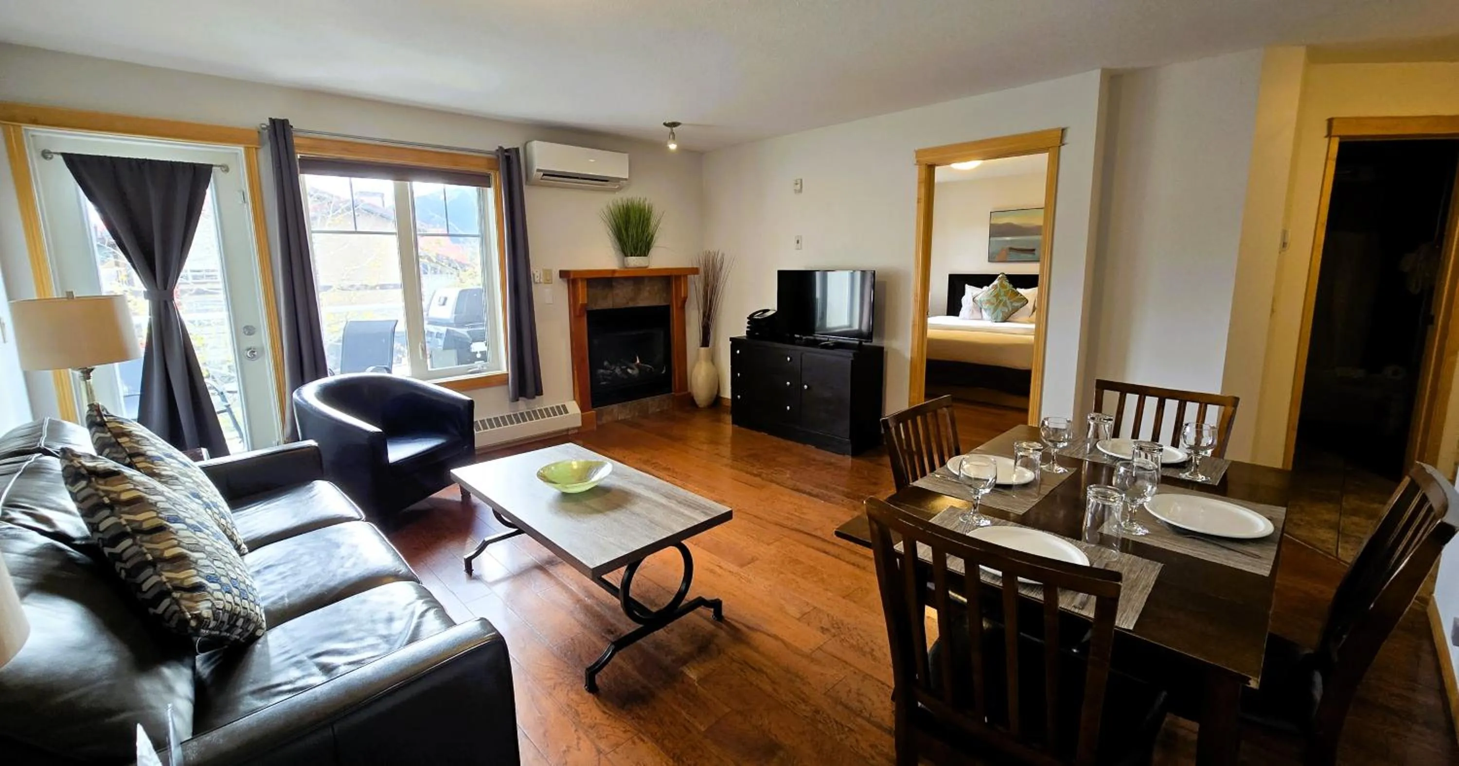 Living room in PRC Annex - Pet Friendly