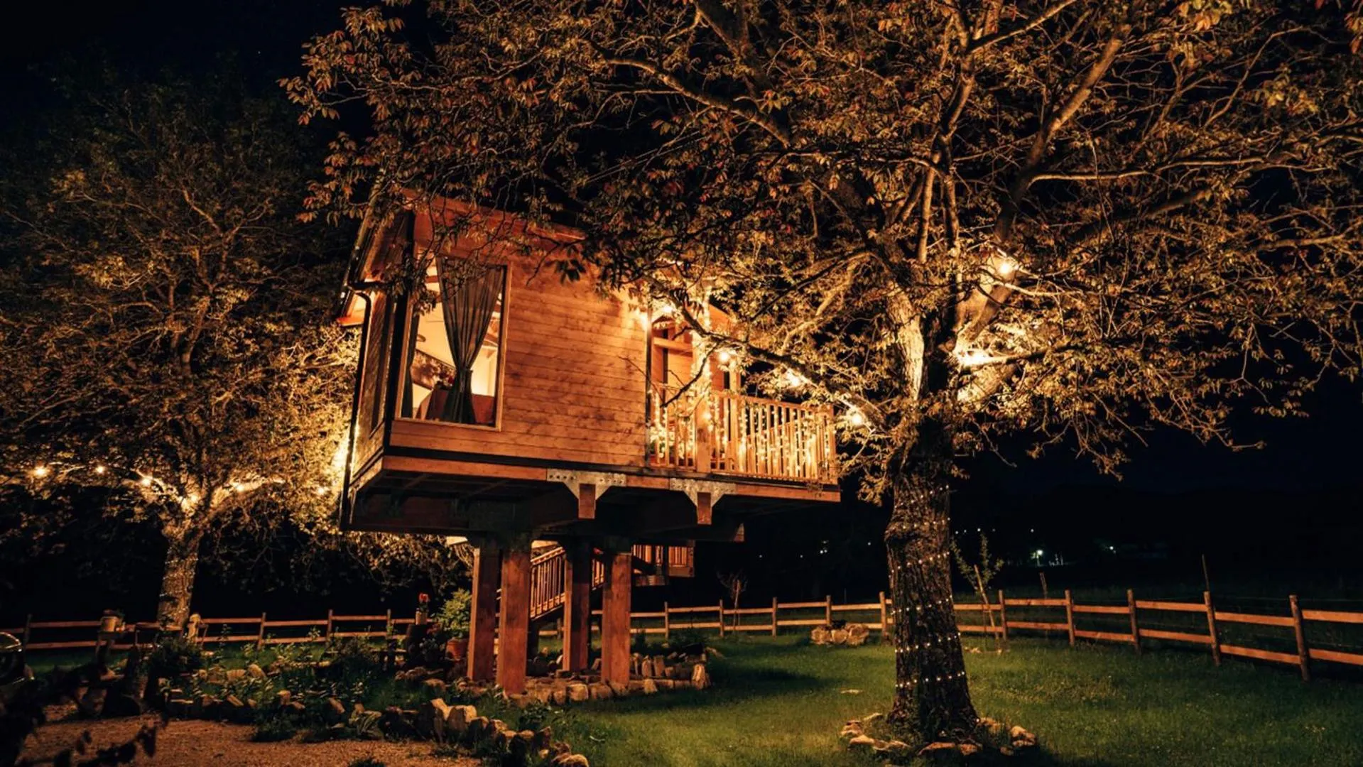 Property building in Guarda Che Luna