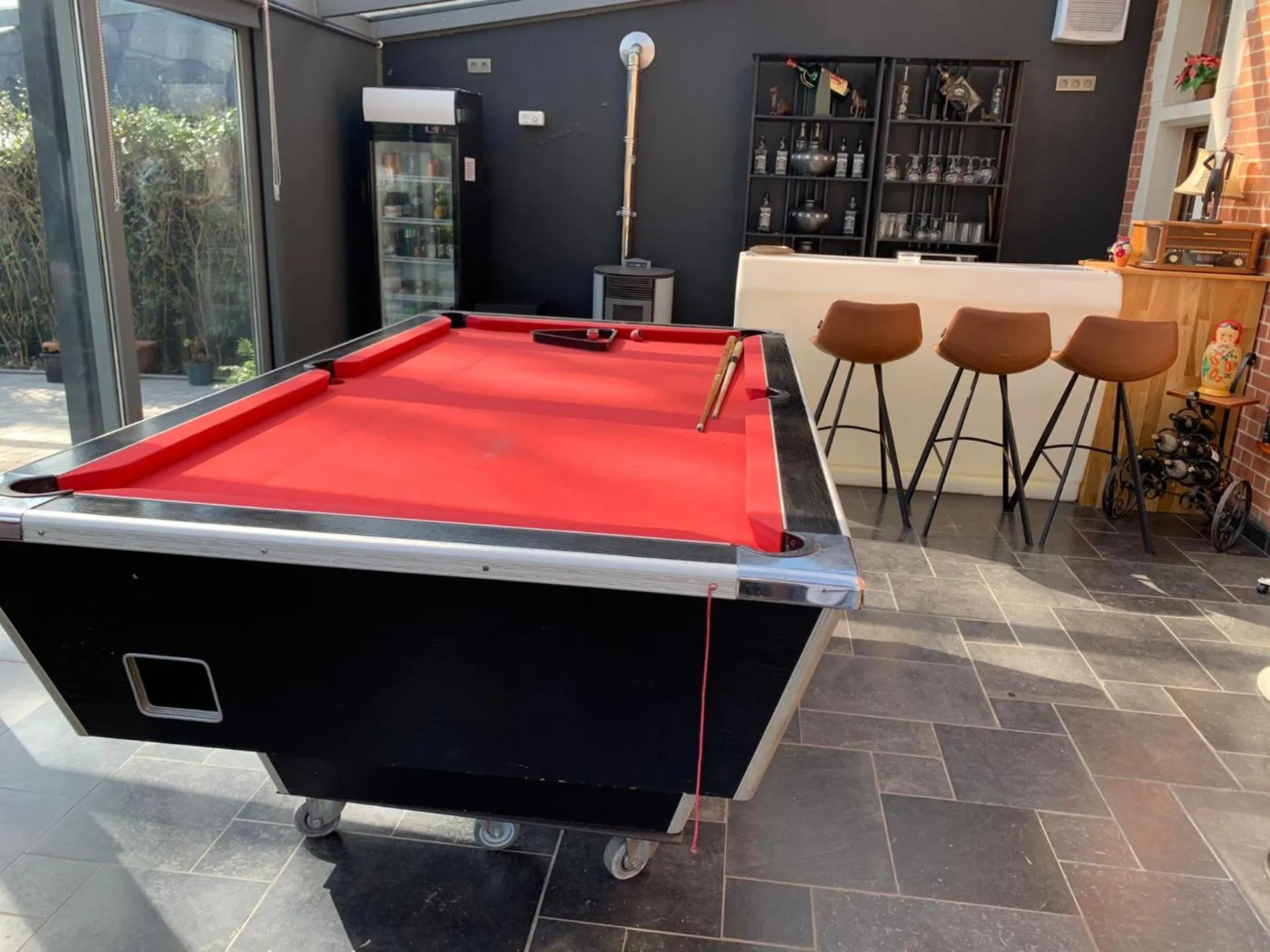 Billiard in Au Manoir Des Vallees