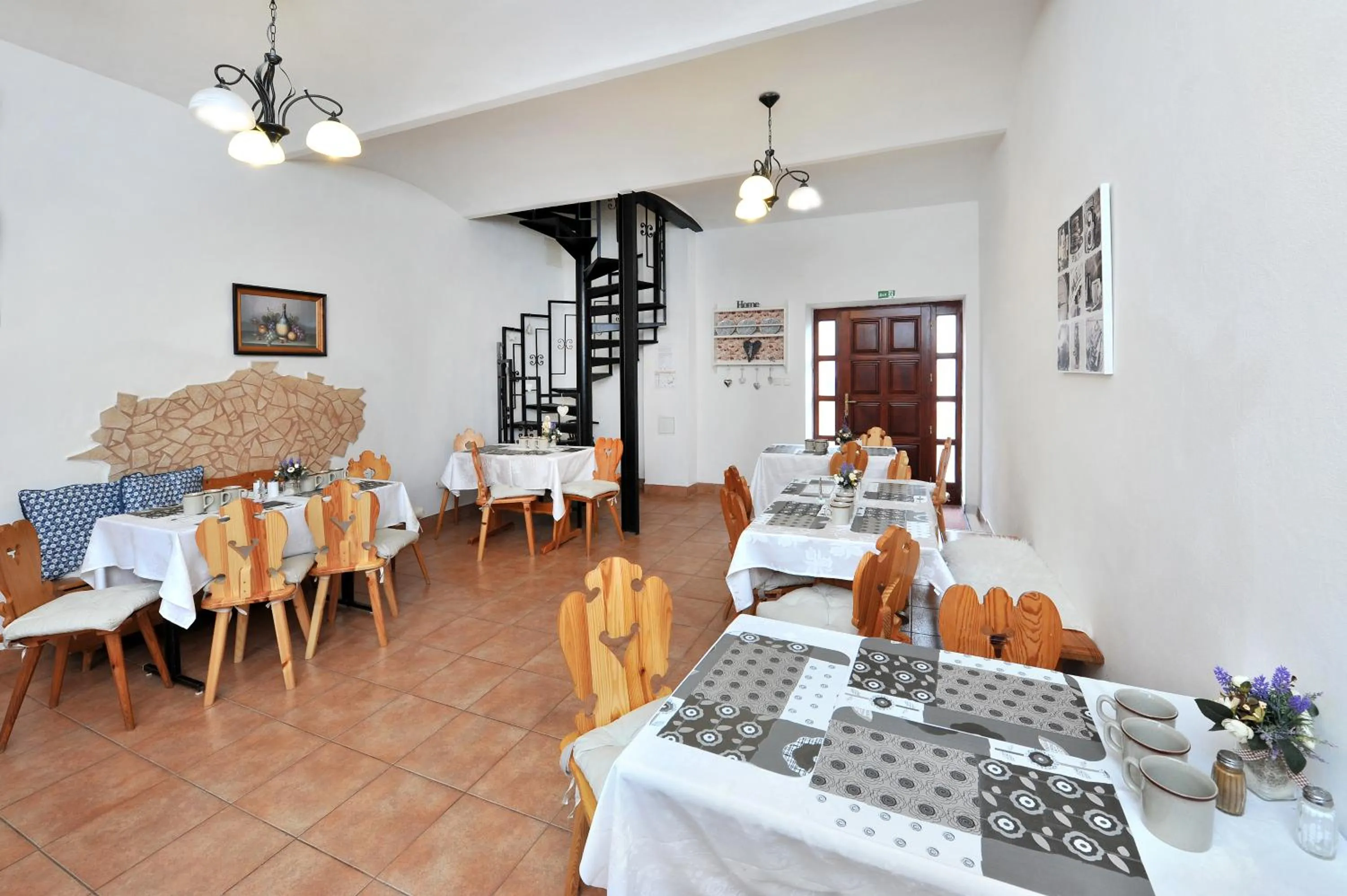 Restaurant/places to eat in Pension Villa Kunerad