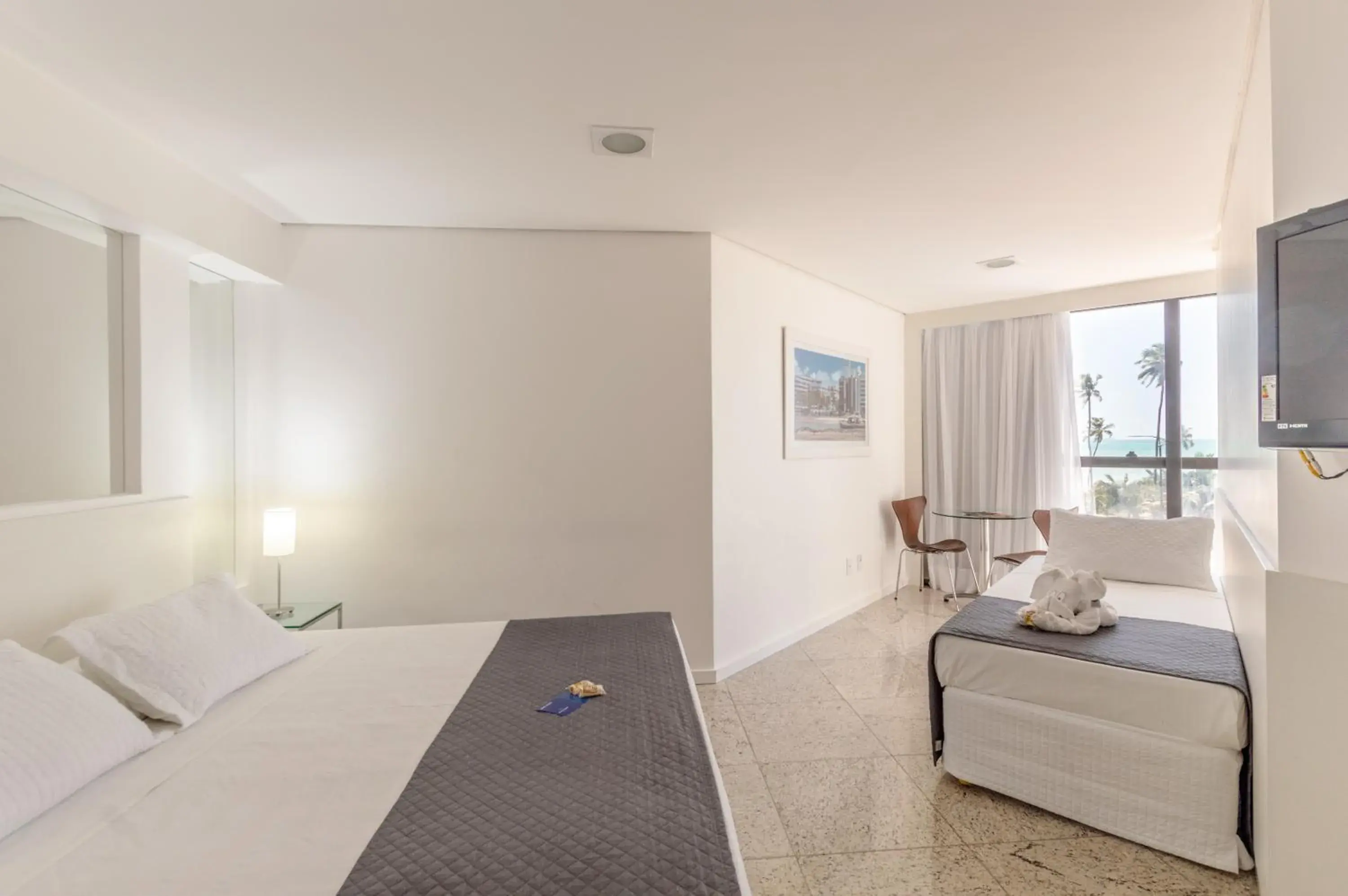 Premium Triple Room with Sea Side View in Hotel Brisa Tower Maceió Premium Triple Room with Sea Side View in Hotel Brisa Tower Maceió