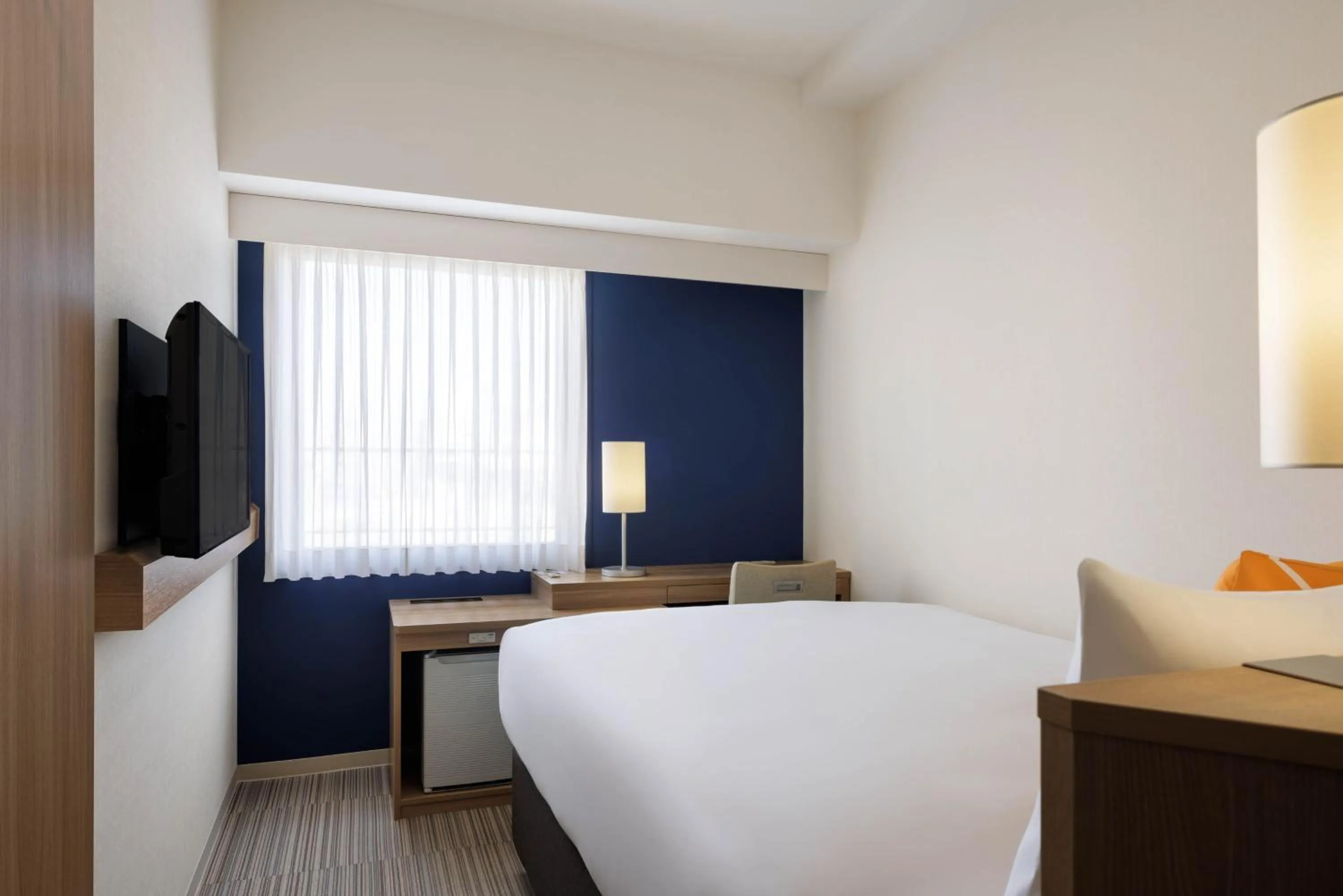 Bed in Four Points Flex by Sheraton Shin Osaka