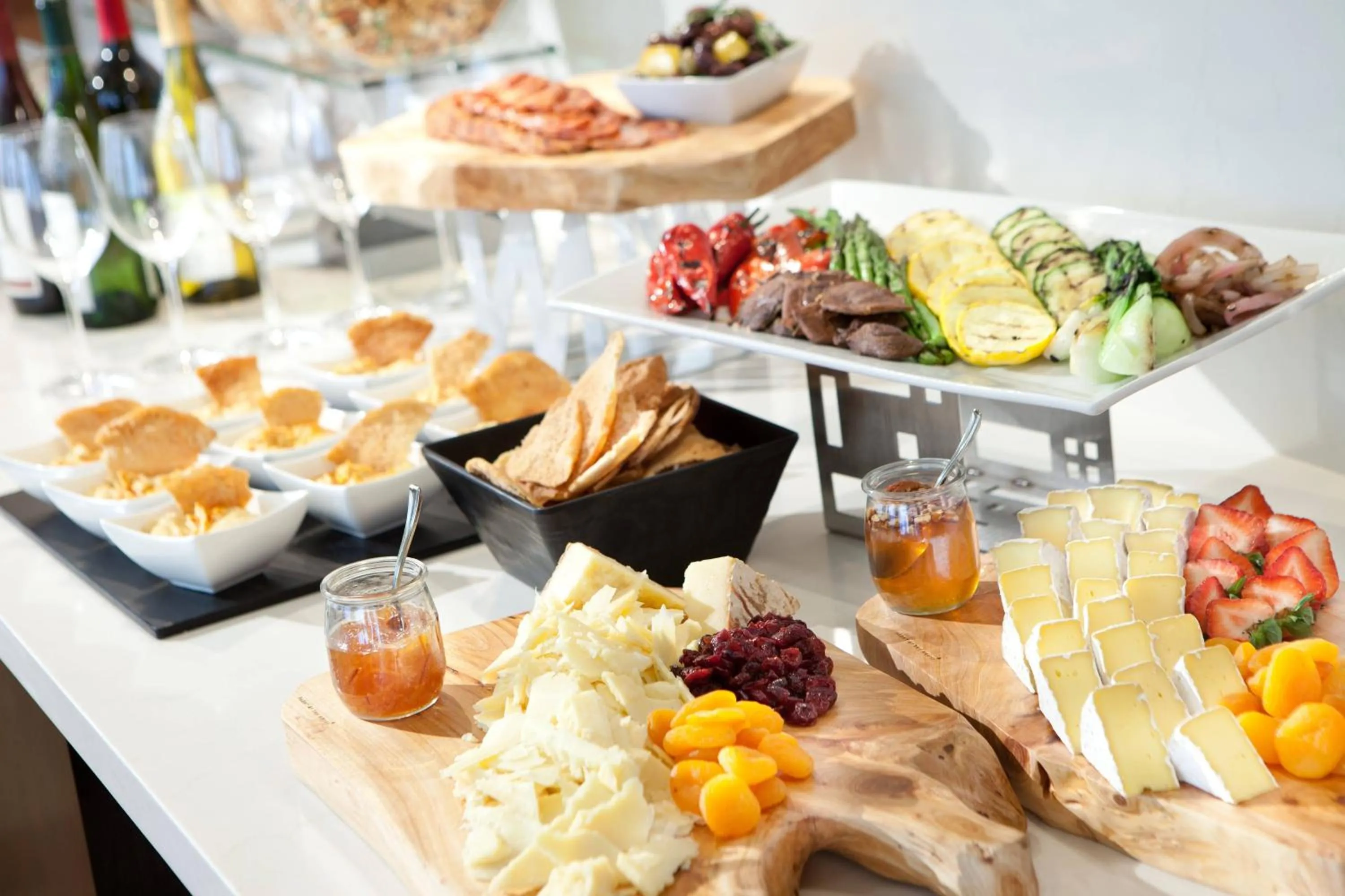 Lounge or bar in Miami Airport Marriott