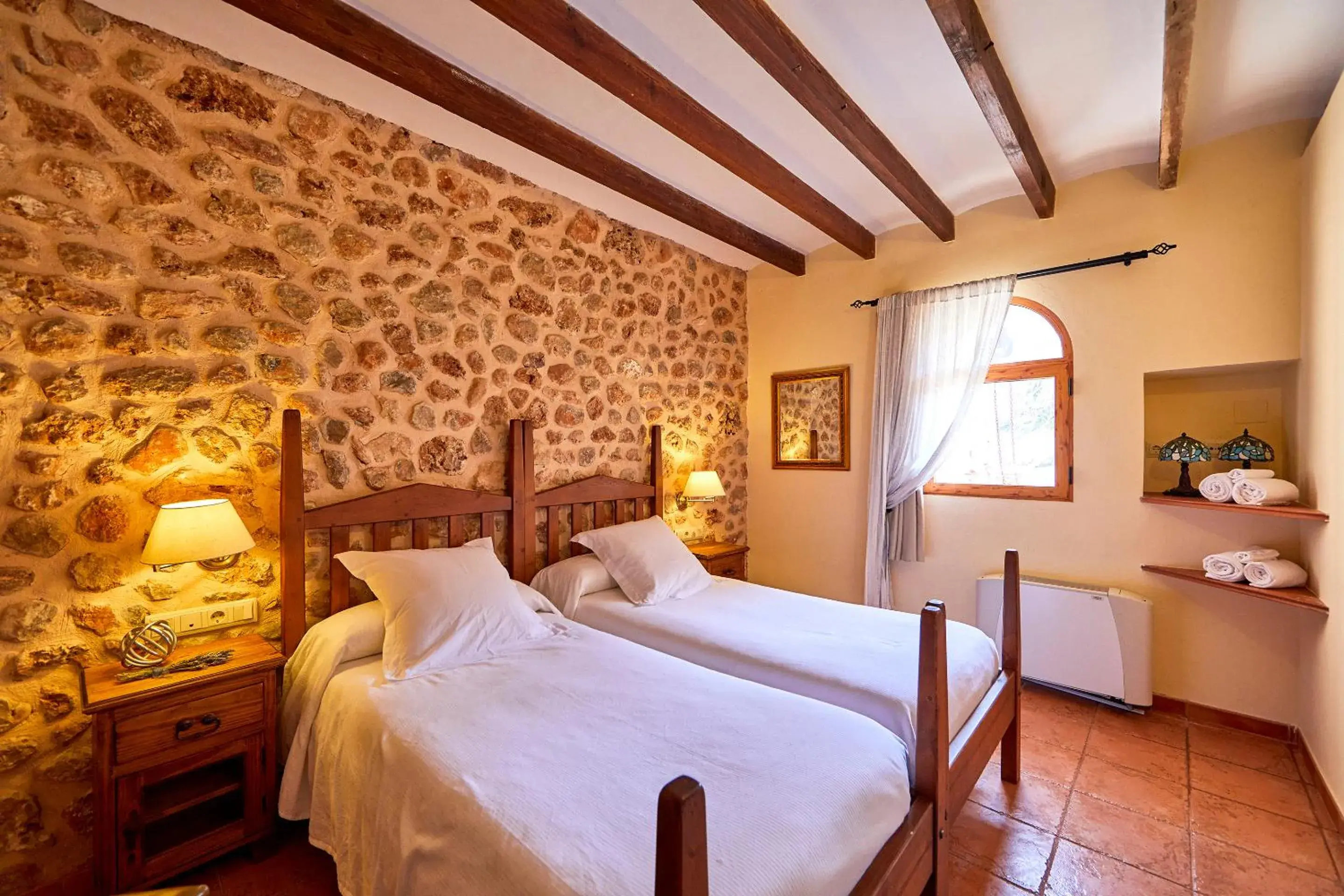 Bed in Agroturismo Es Quatre Cantons Bed in Agroturismo Es Quatre Cantons