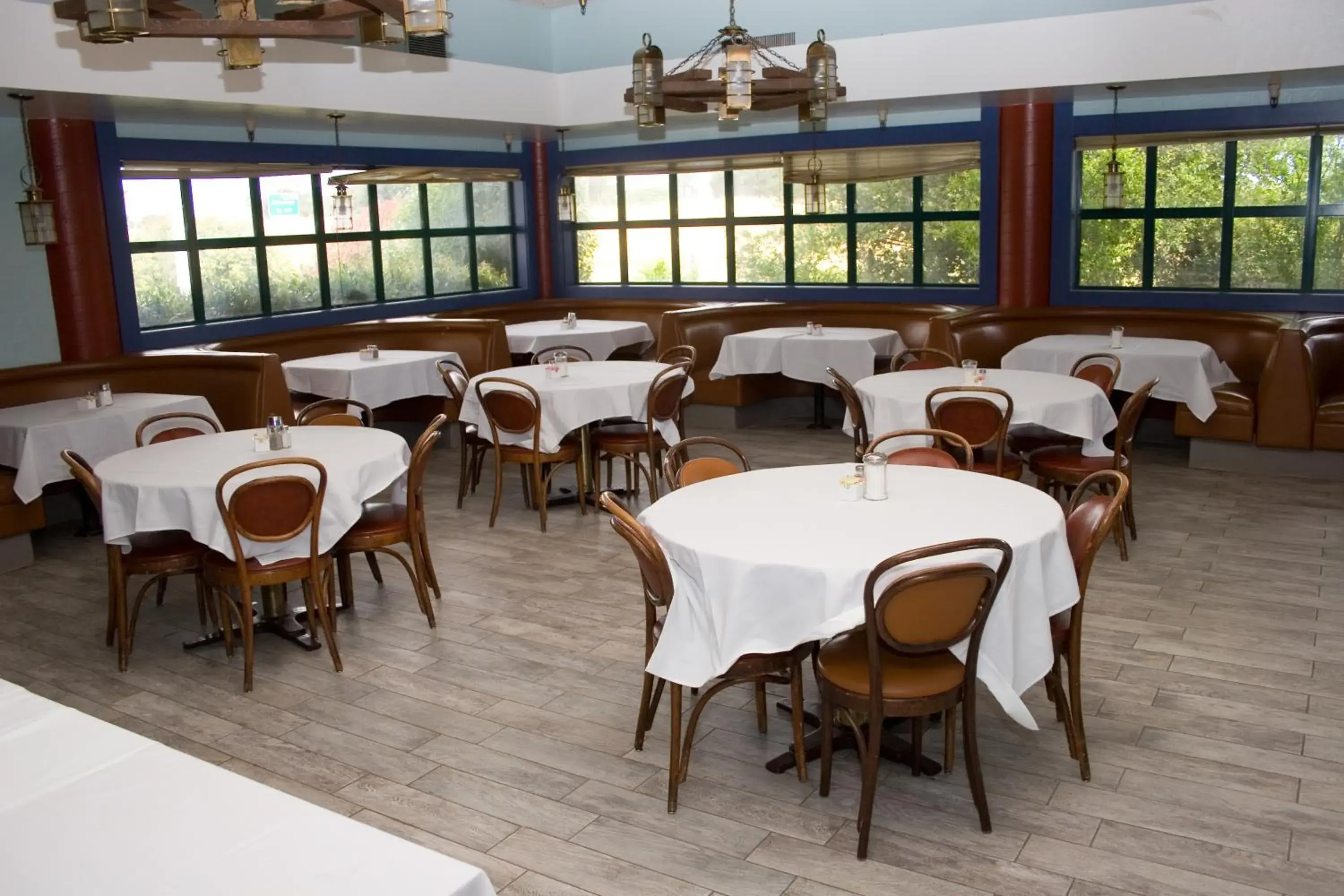 Restaurant/places to eat in Keefers Inn King City Restaurant/places to eat in Keefers Inn King City