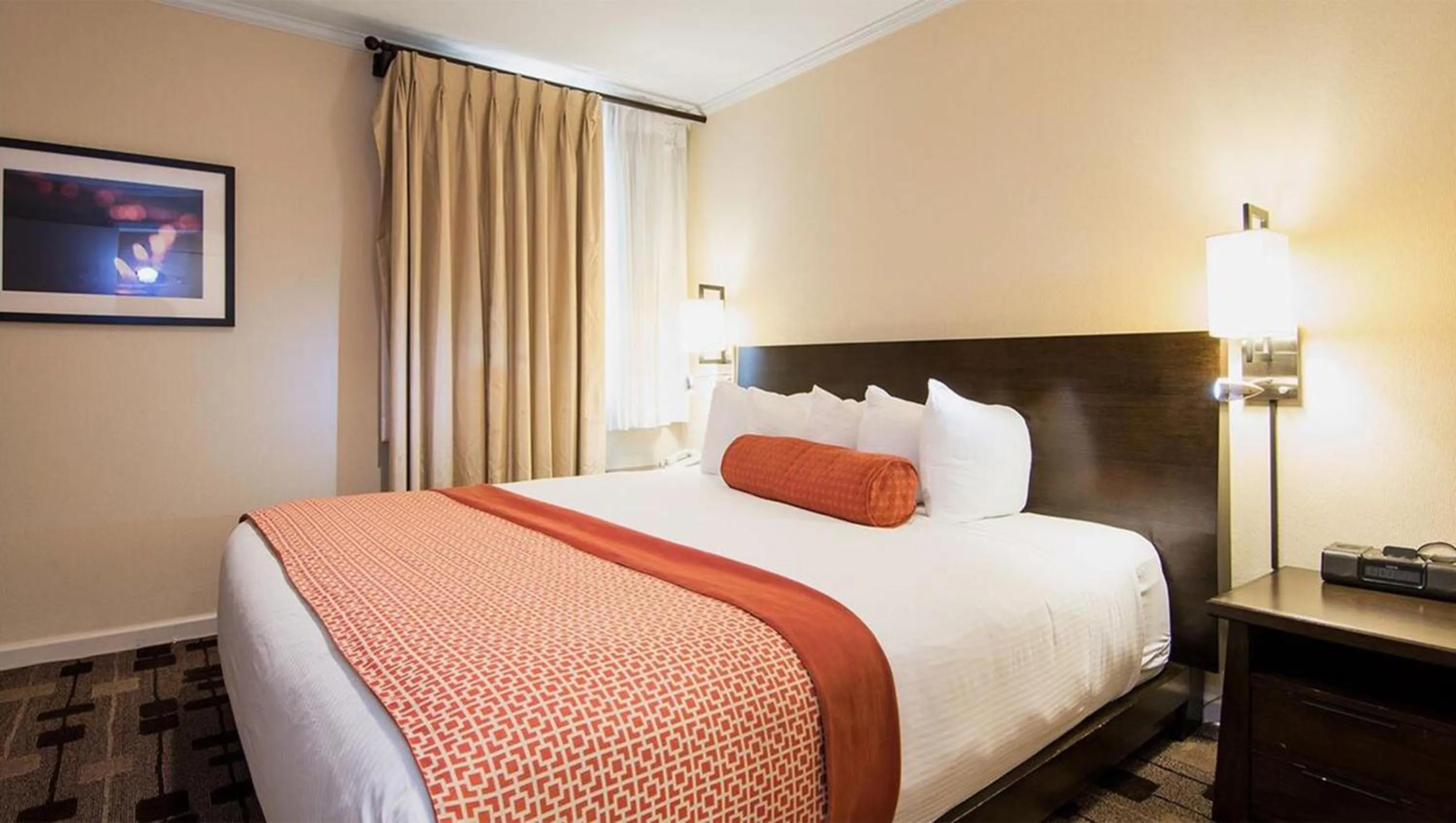 Bedroom, Bed in The Zen Hotel Palo Alto