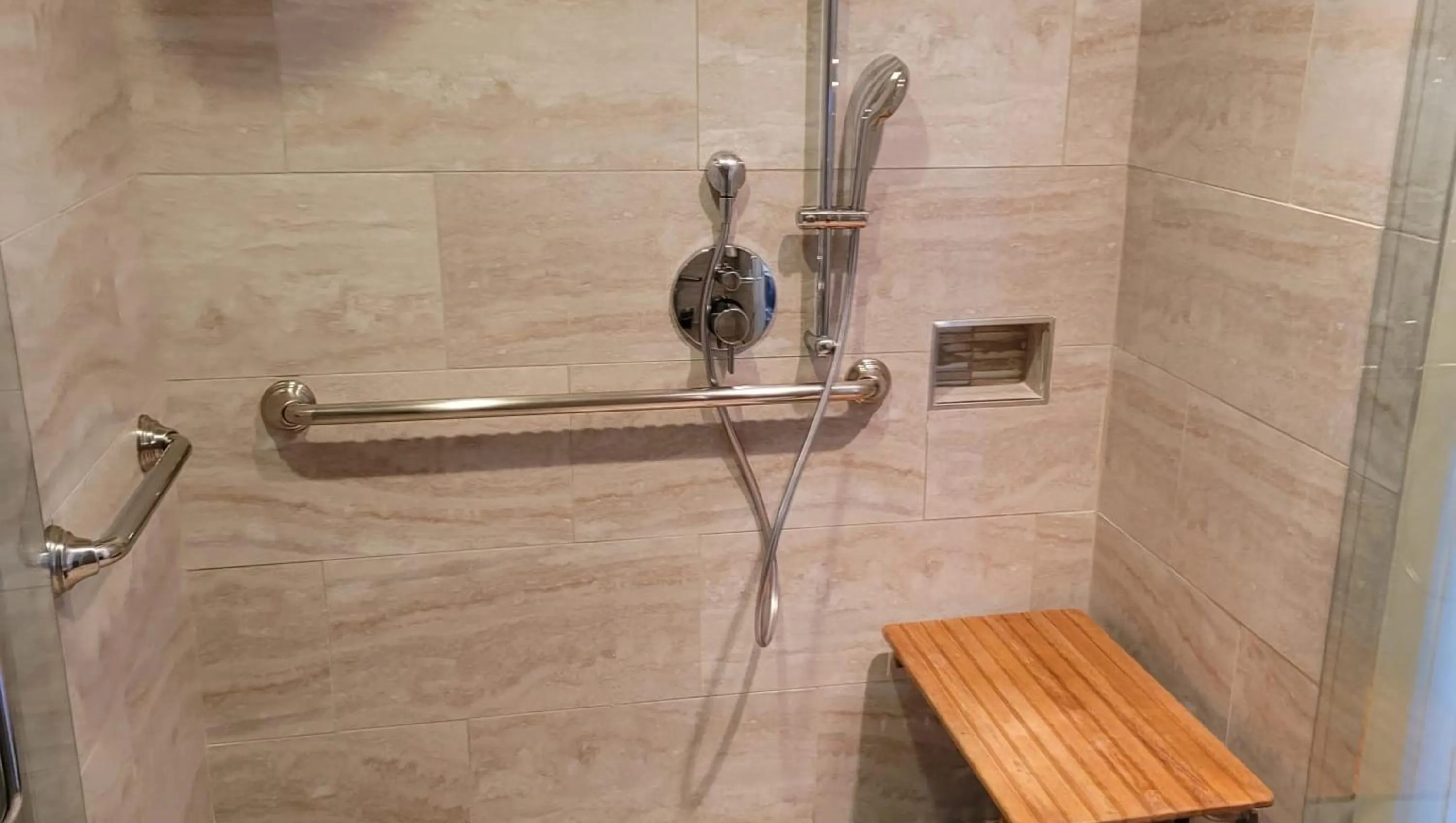 Bathroom in The Zen Hotel Palo Alto