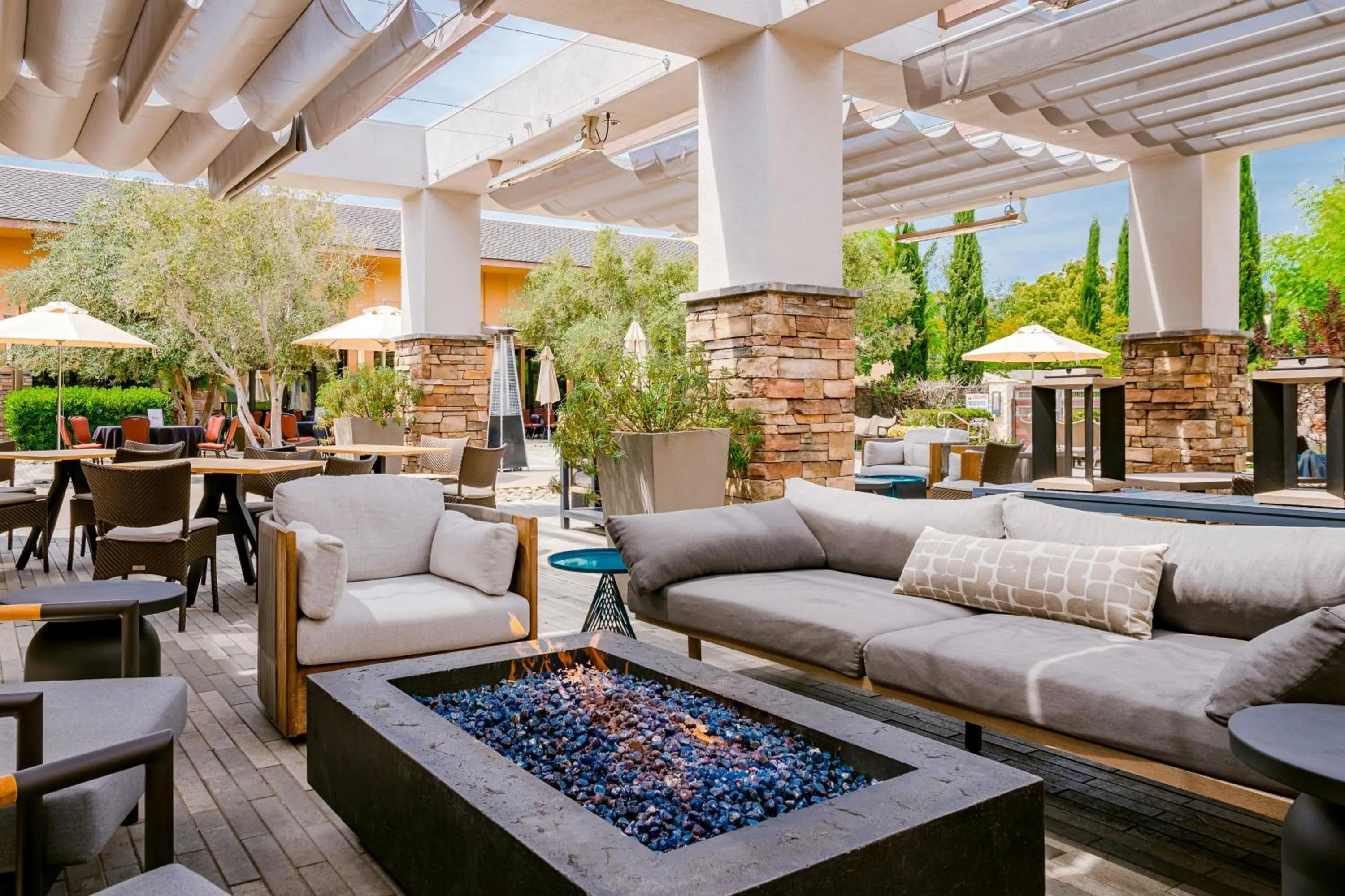 Swimming pool in Napa Valley Marriott Hotel & Spa