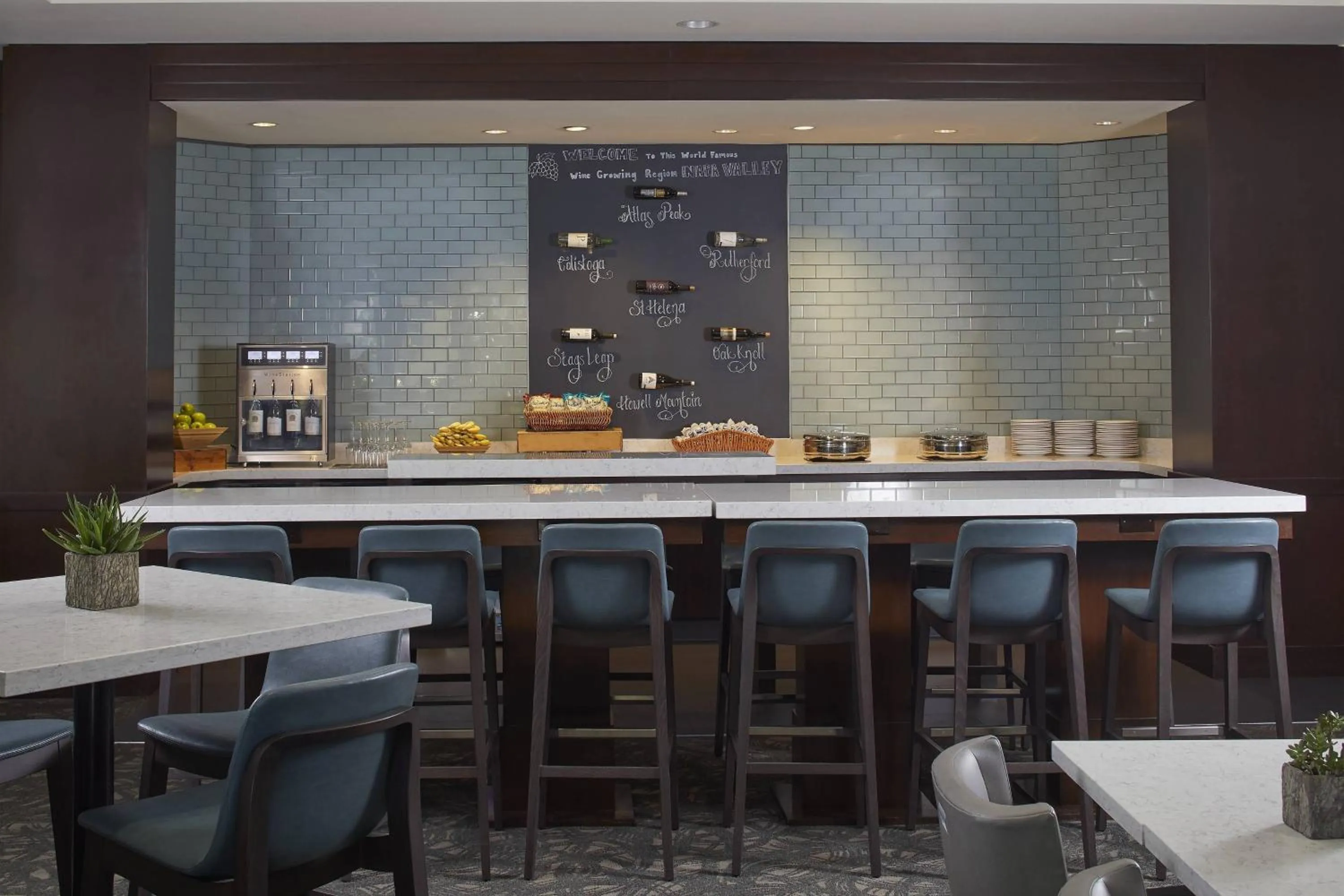 Lounge or bar in Napa Valley Marriott Hotel & Spa