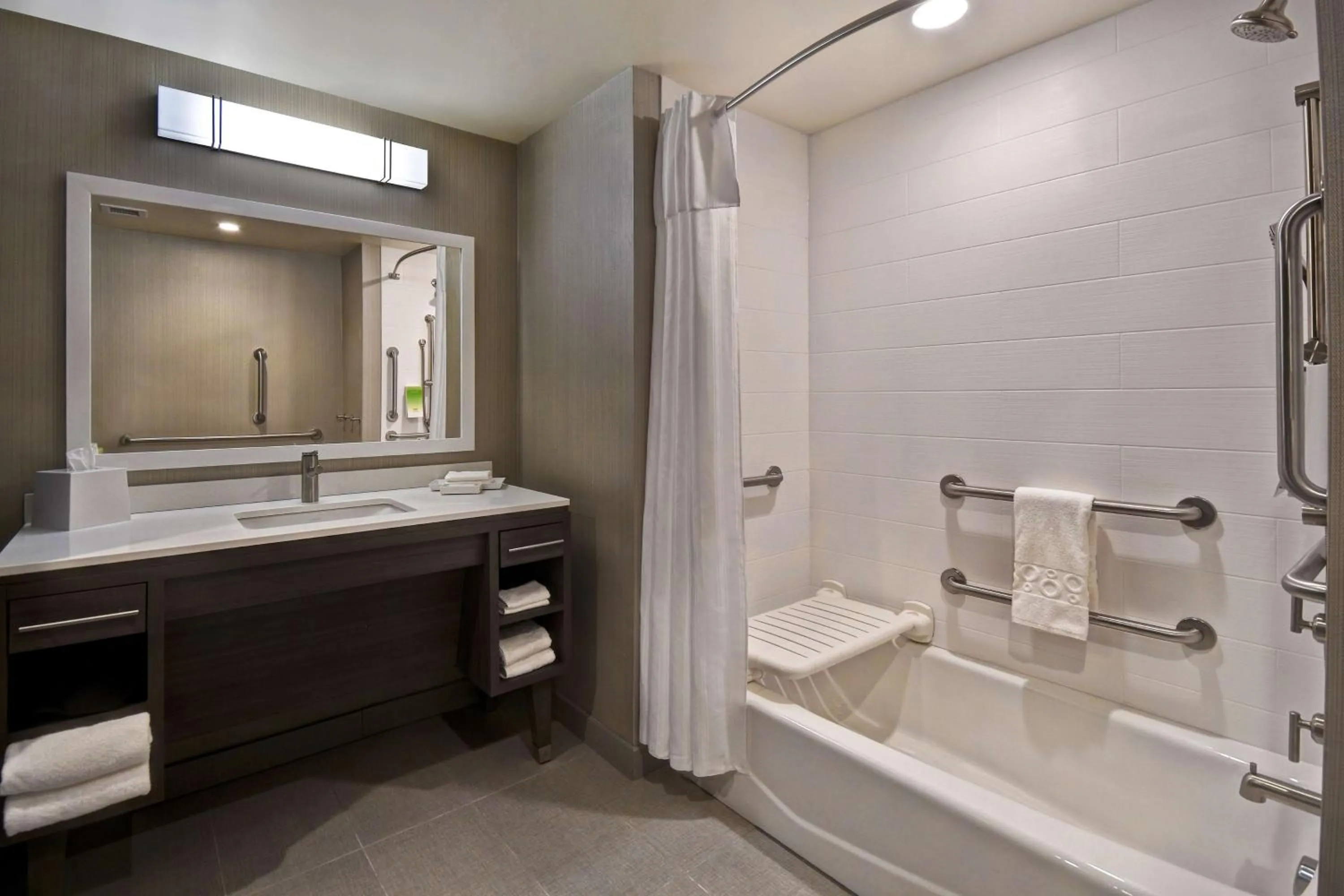 Bathroom in Home2 Suites By Hilton Bowling Green, Oh