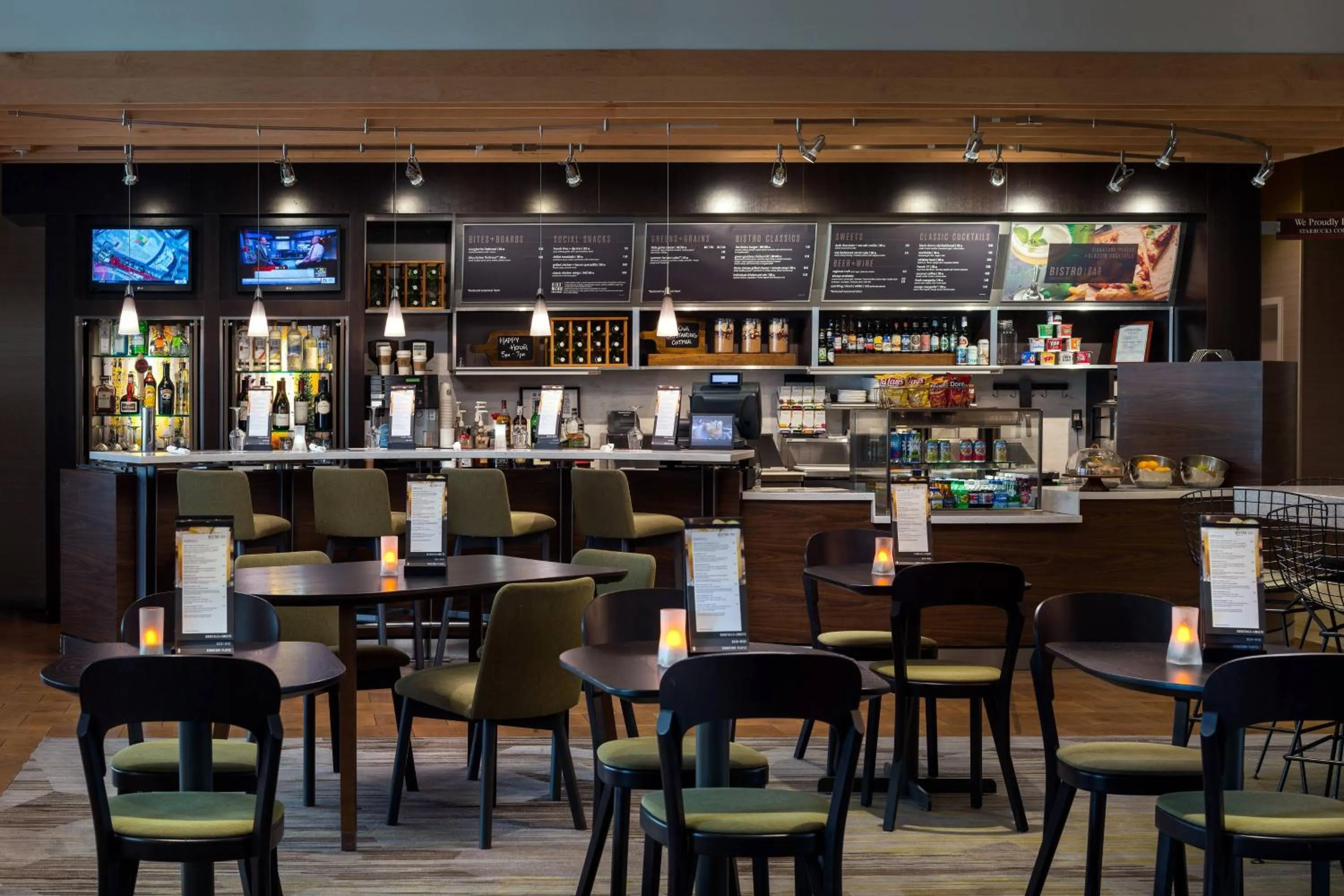 Restaurant/places to eat in Courtyard by Marriott Glenwood Springs