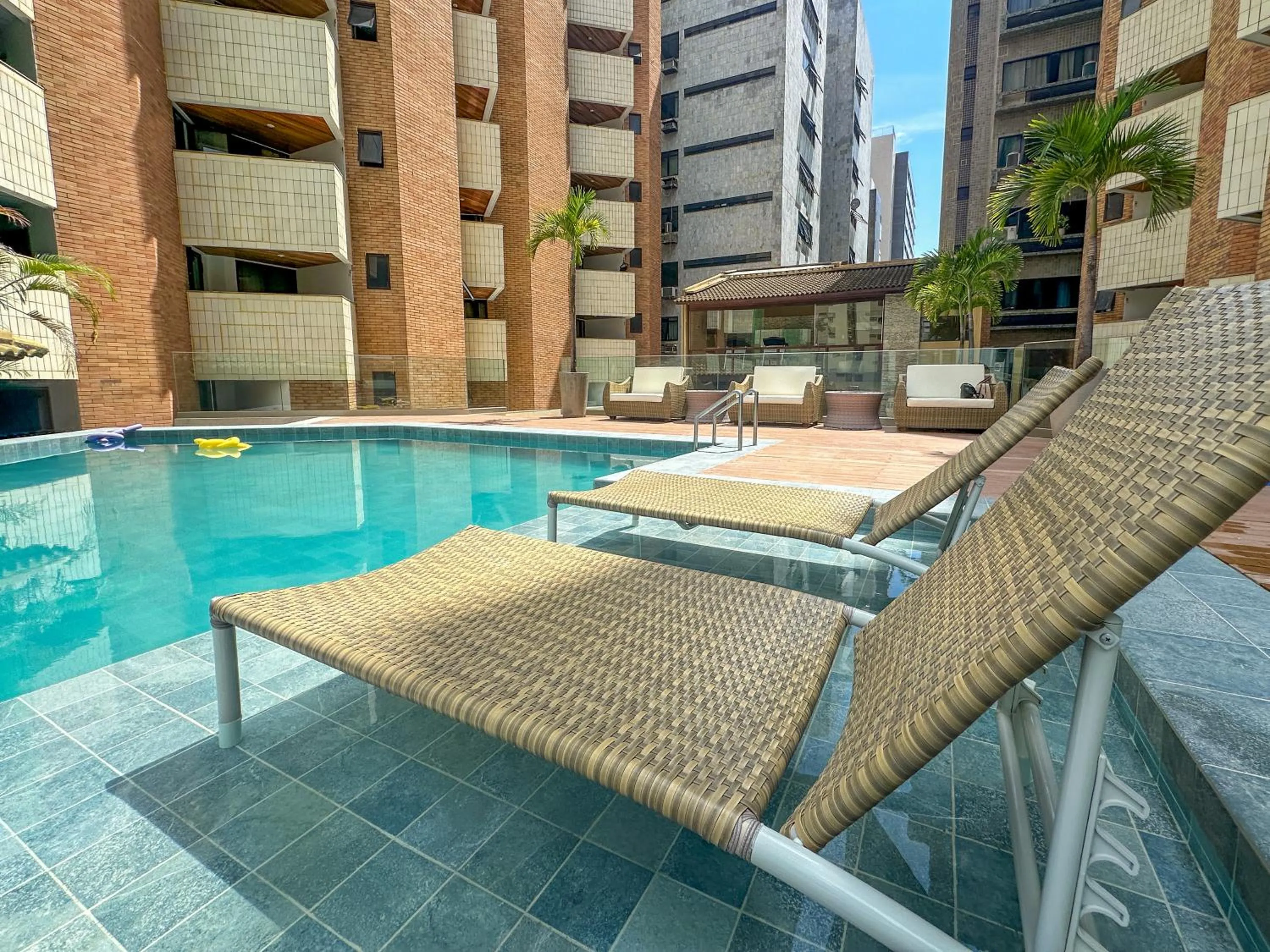 Swimming pool in San Marino Suite Hotel