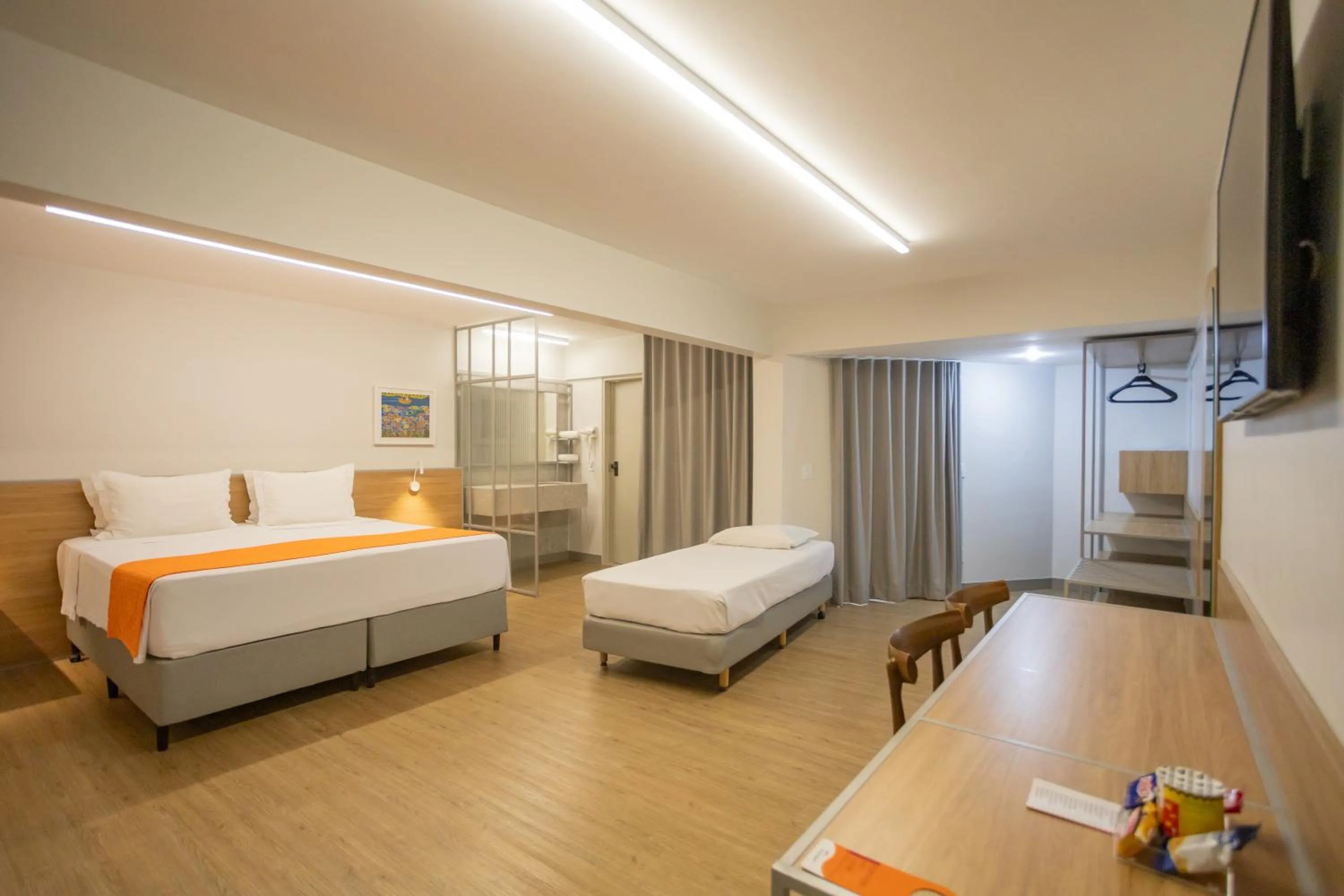 Bedroom, Bed in San Marino Suite Hotel