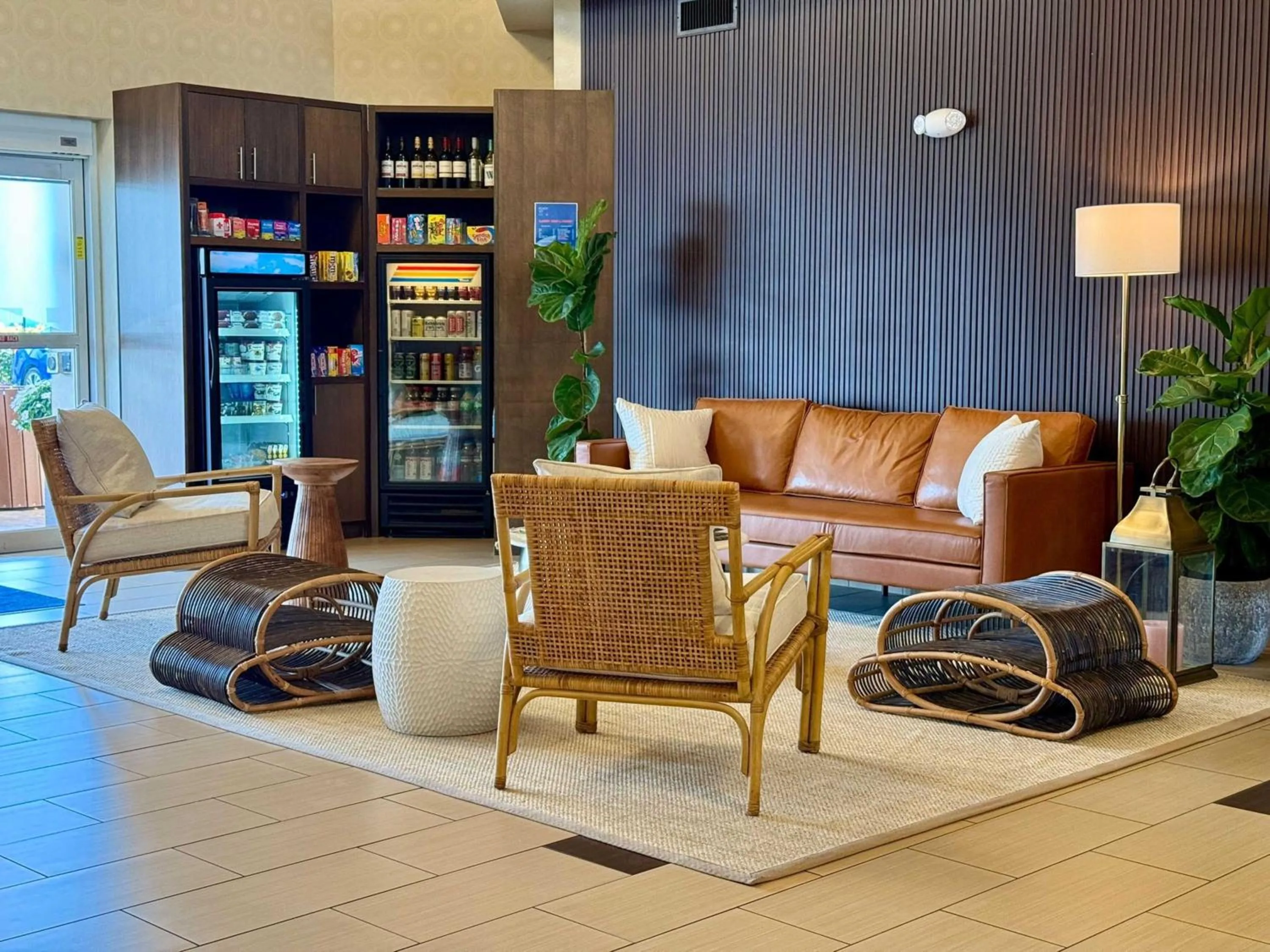 Property building in Holiday Inn Express & Suites Naples Downtown - 5th Avenue by IHG
