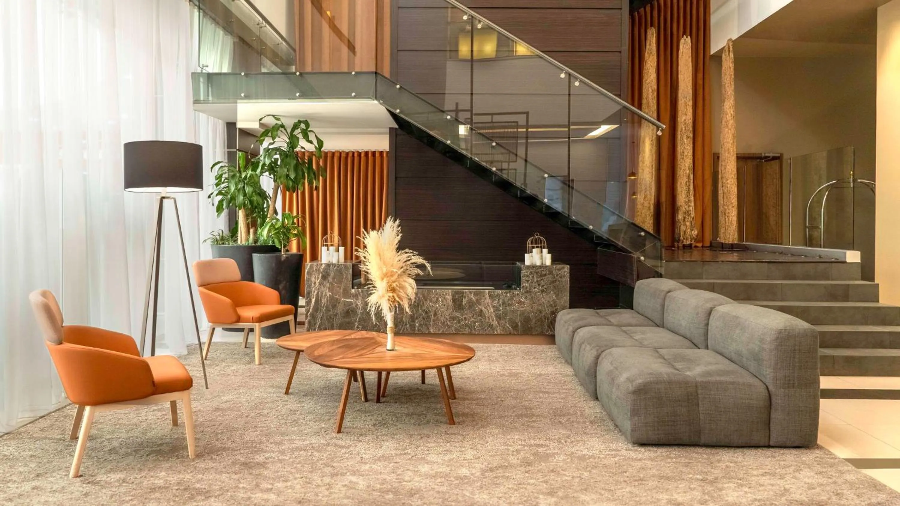 Lobby or reception in NH Mexico City Valle Dorado