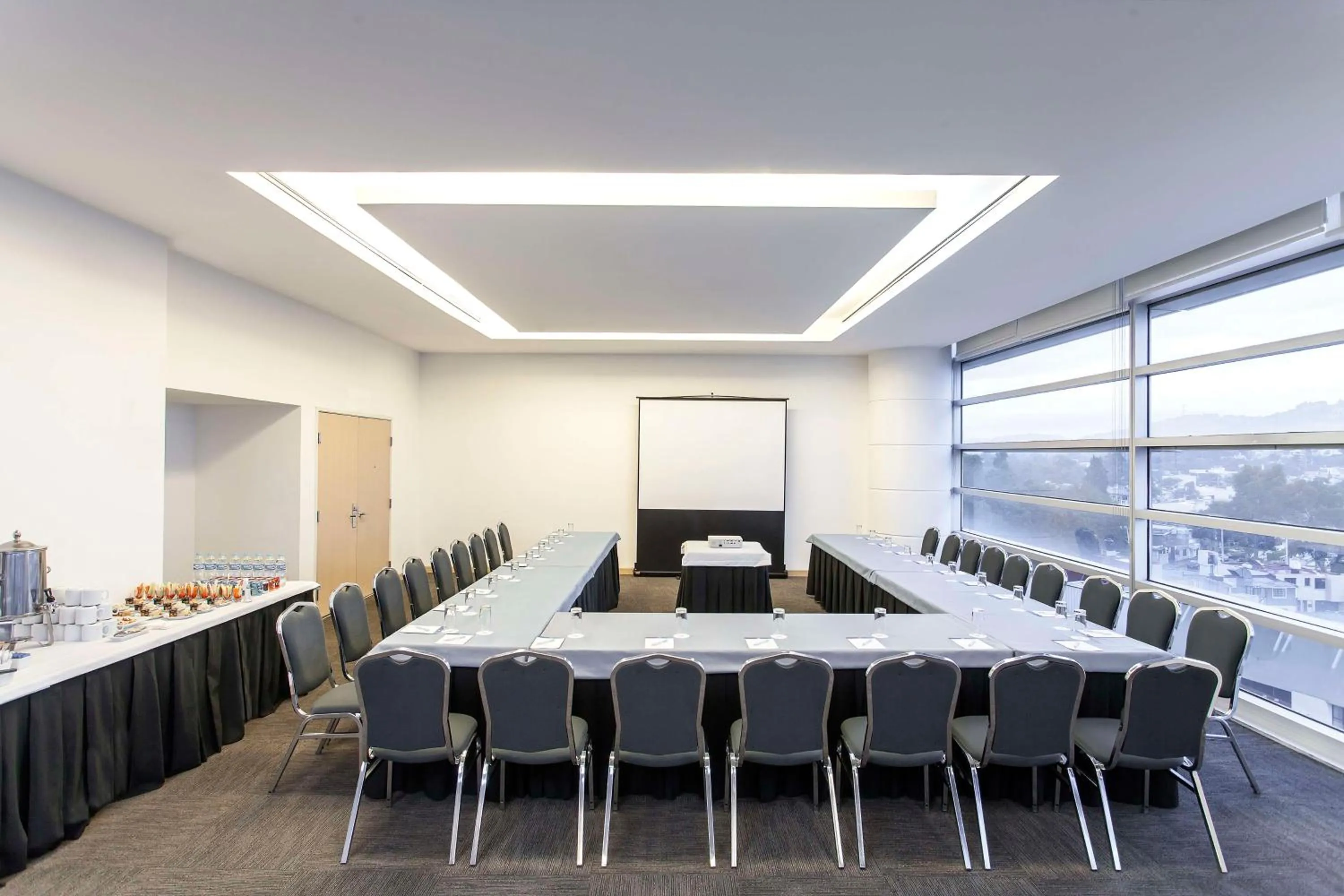 Meeting/conference room in NH Mexico City Valle Dorado