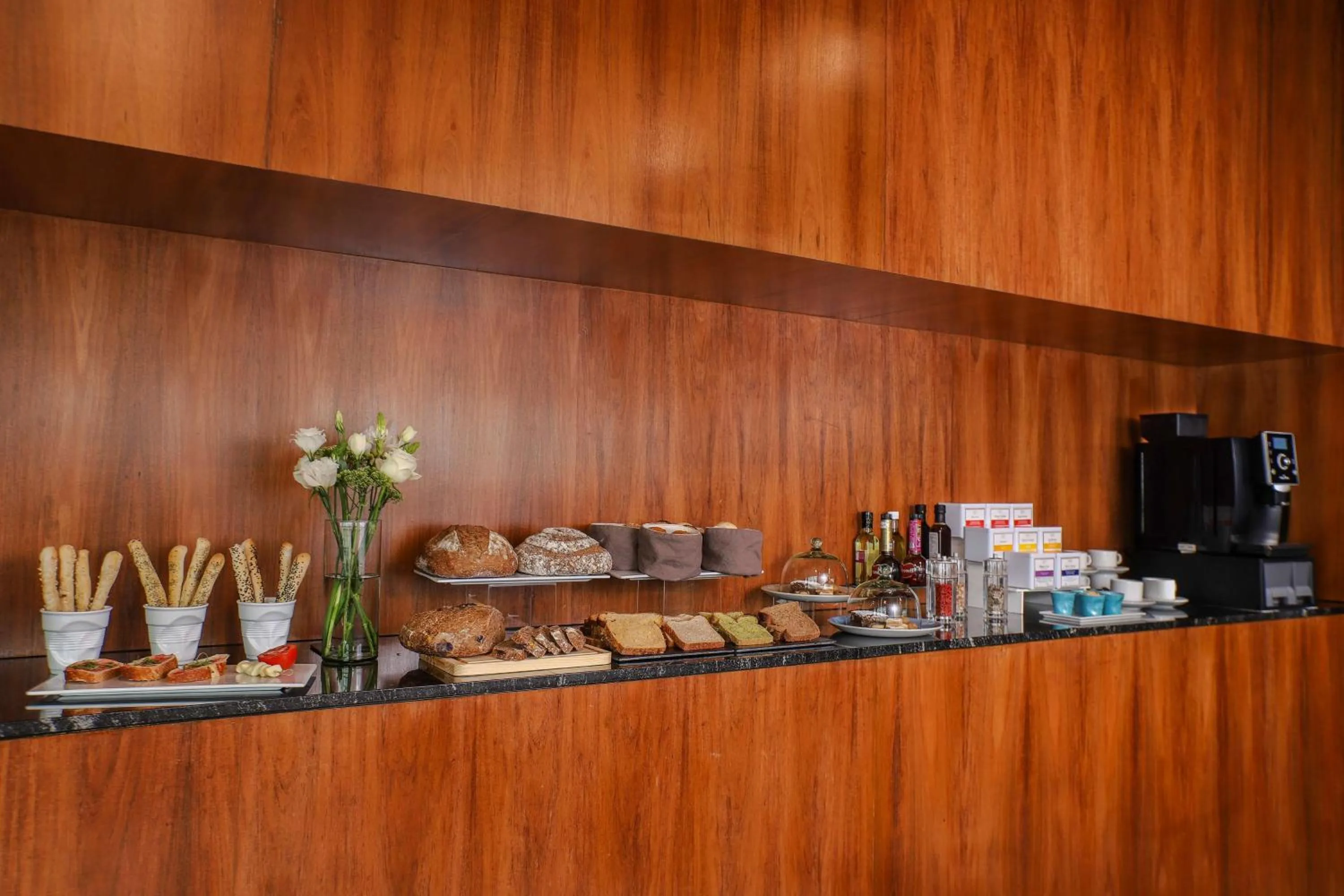 Restaurant/places to eat in NH Mexico City Valle Dorado