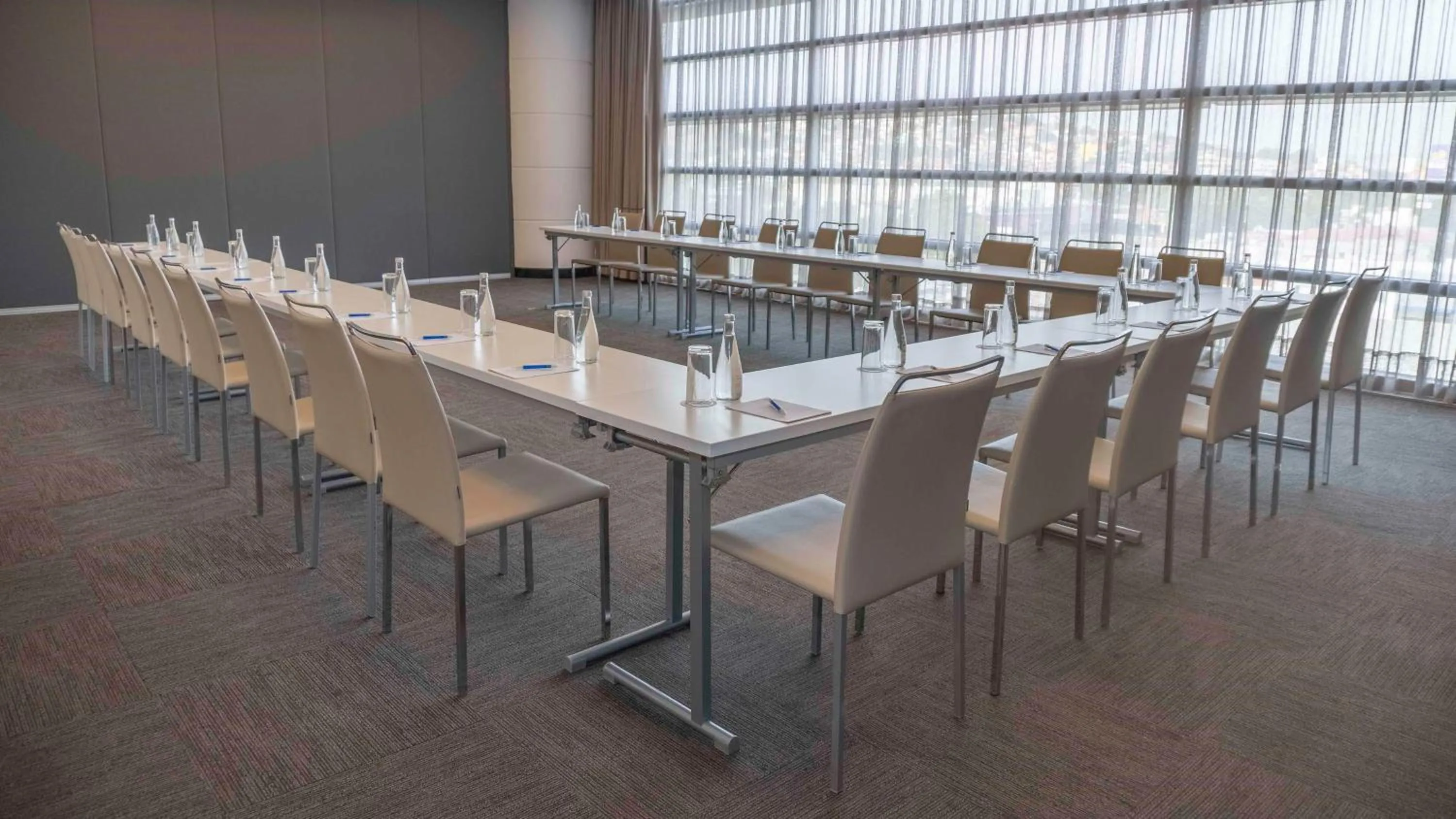 Meeting/conference room in NH Mexico City Valle Dorado