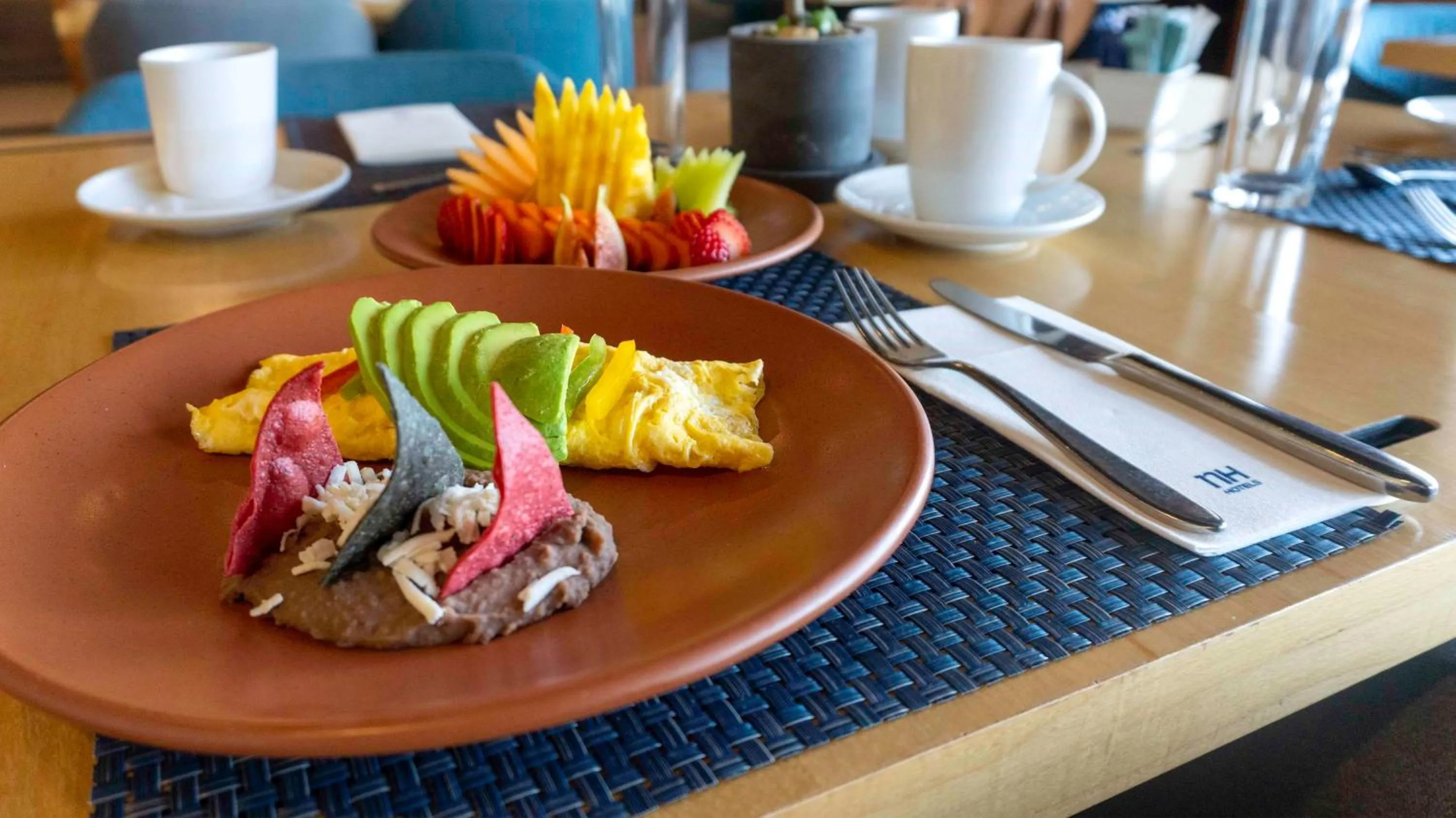 Breakfast in NH Mexico City Valle Dorado