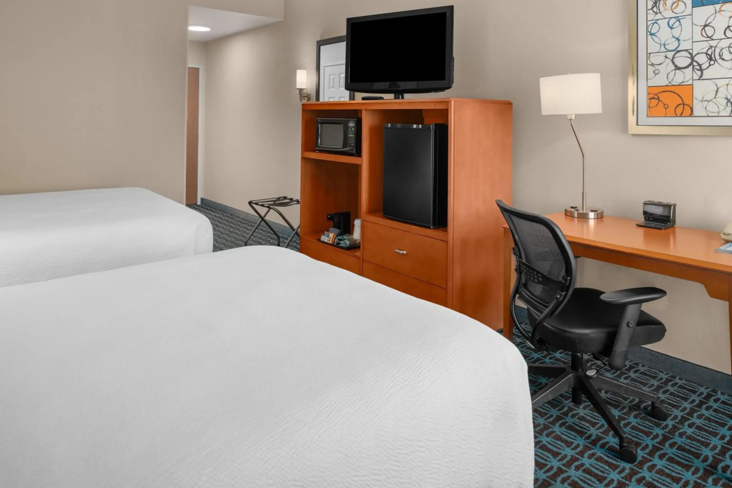 Queen Room with 2 Queen Beds in Fairfield Inn and Suites by Marriott Elk Grove Queen Room with 2 Queen Beds in Fairfield Inn and Suites by Marriott Elk Grove